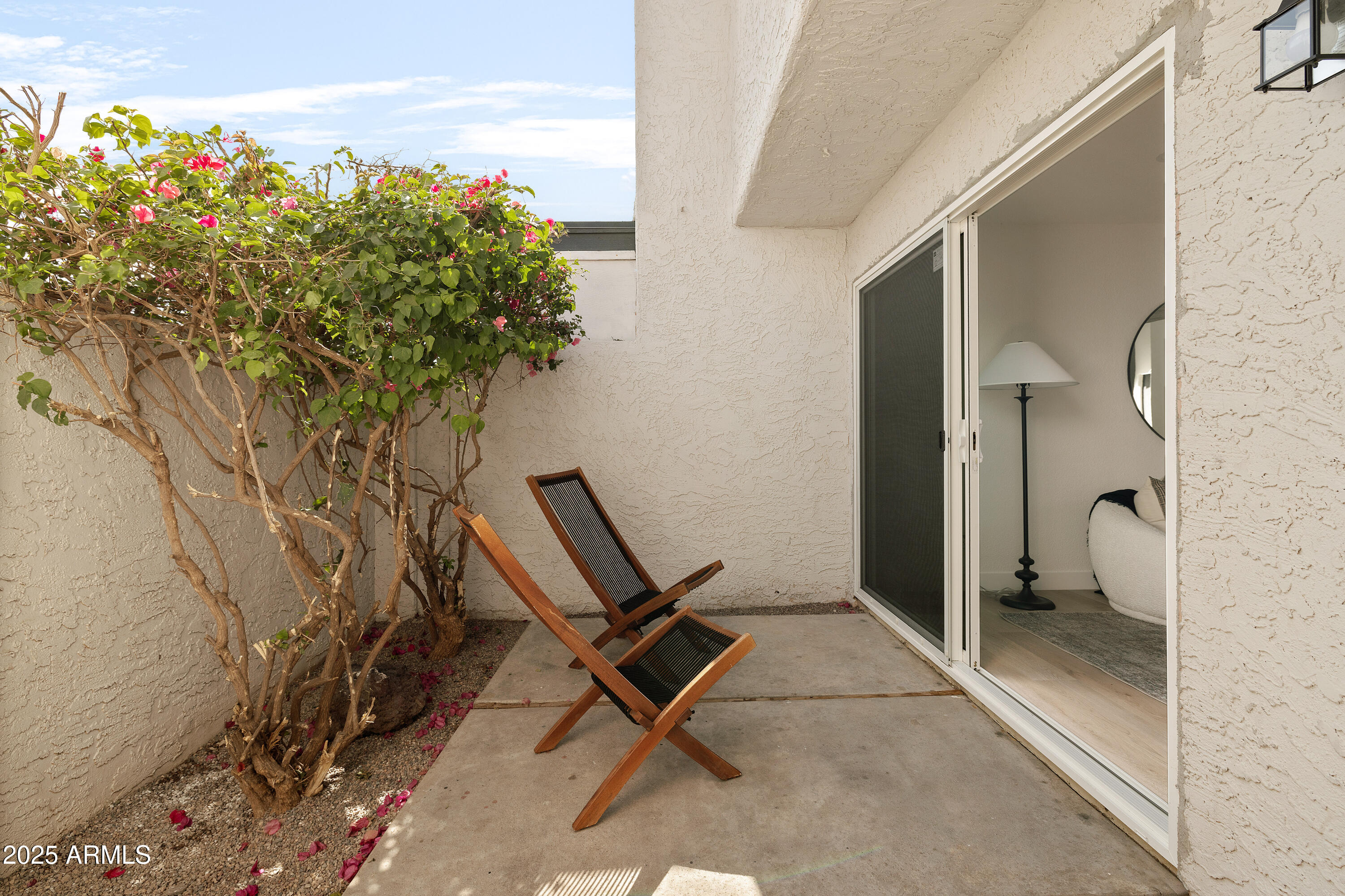 1631 E GARDENIA Avenue