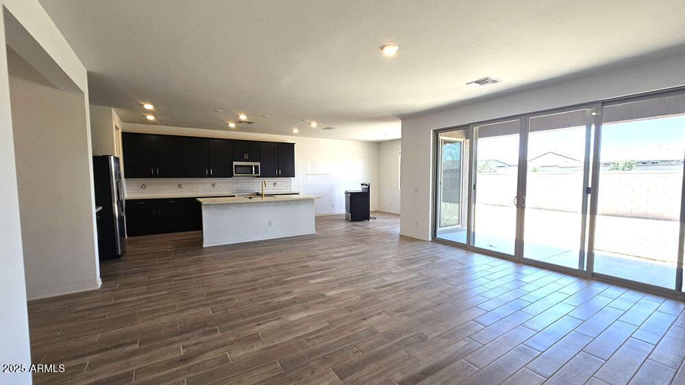 32101 N LONE RANCHER Way