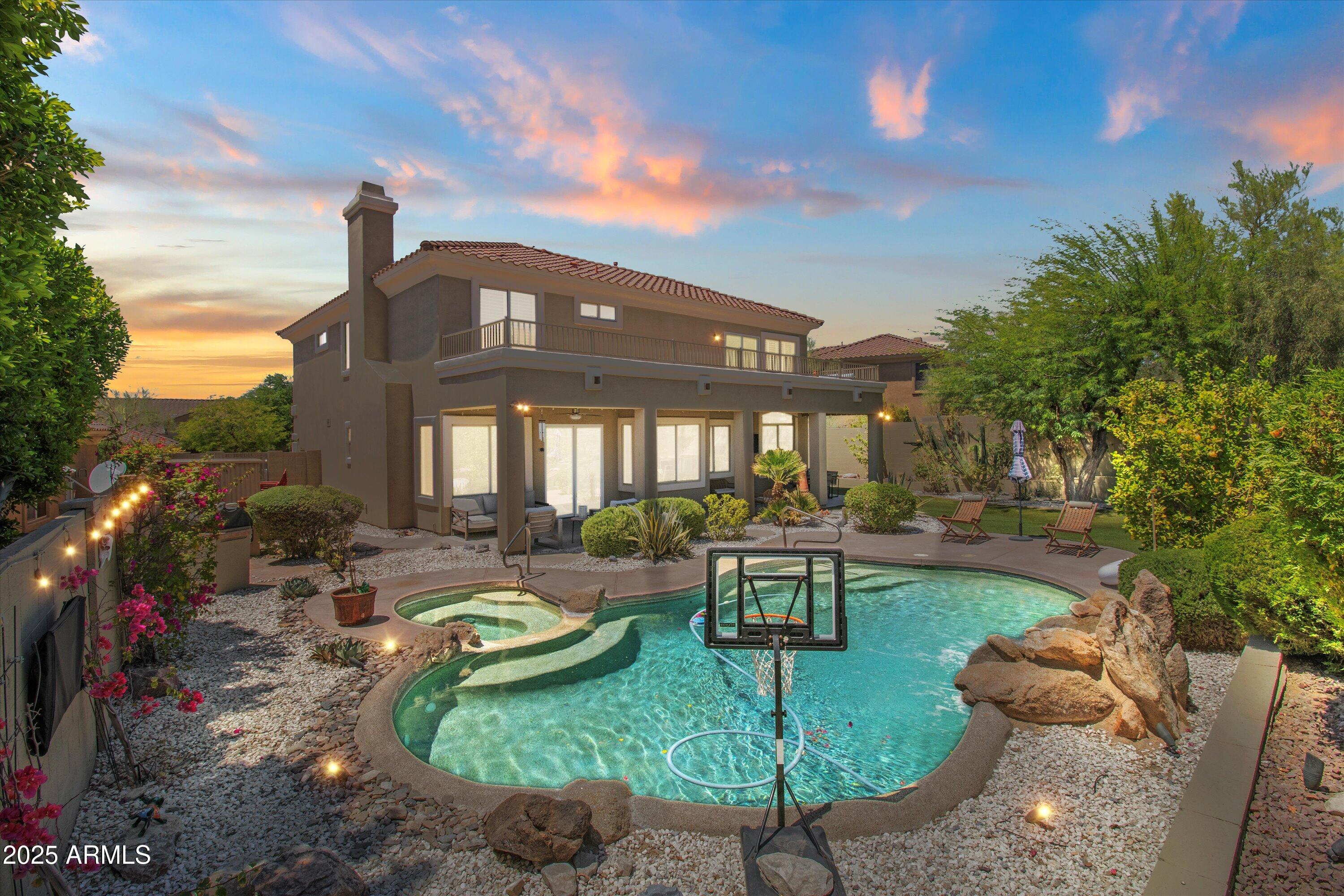 10415 E ROSEMARY Lane