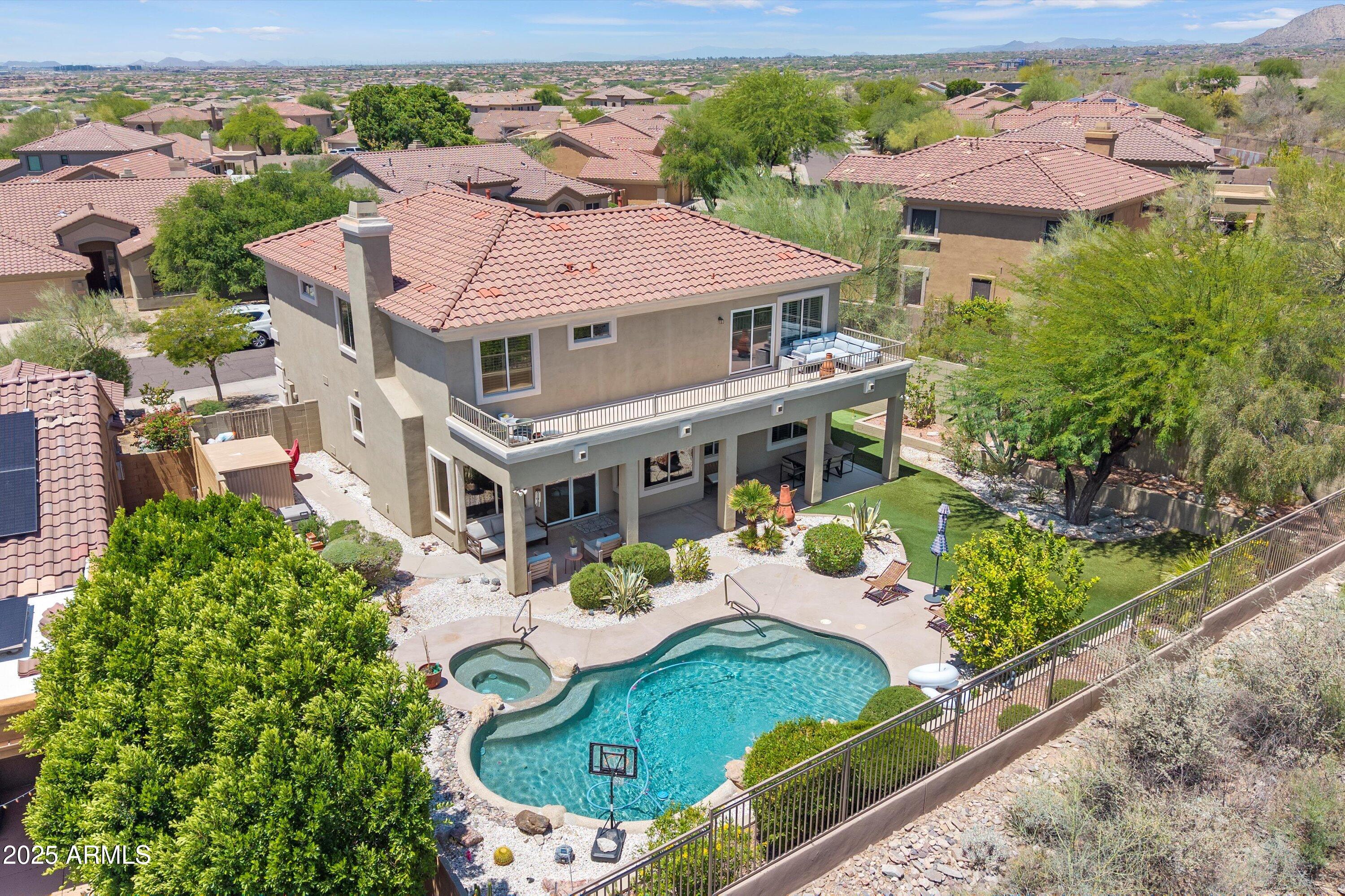 10415 E ROSEMARY Lane