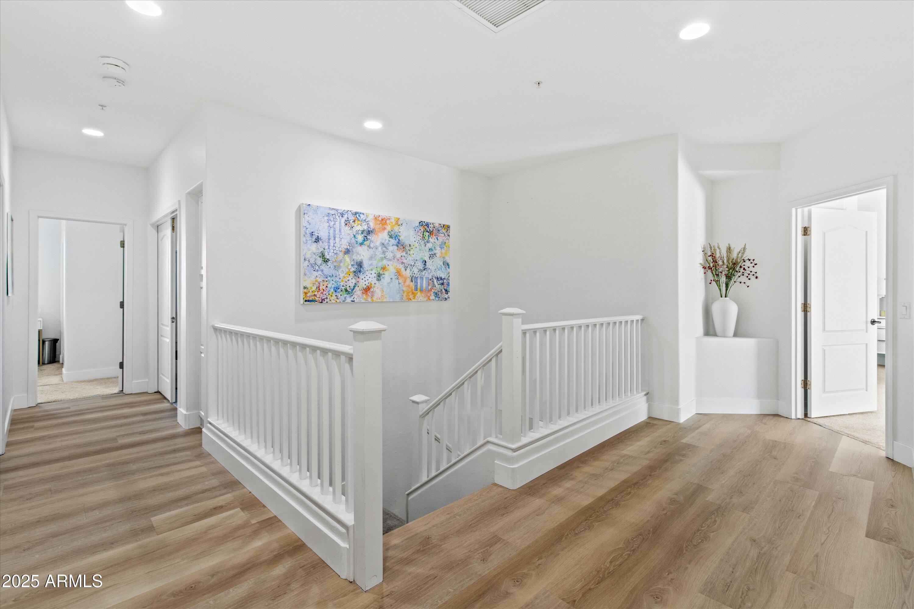 10415 E ROSEMARY Lane