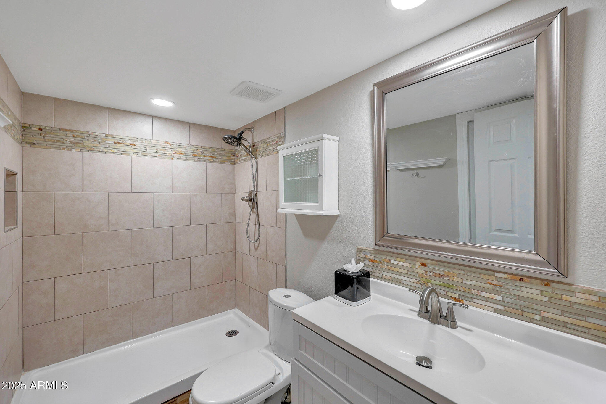 10239 N 125TH Street