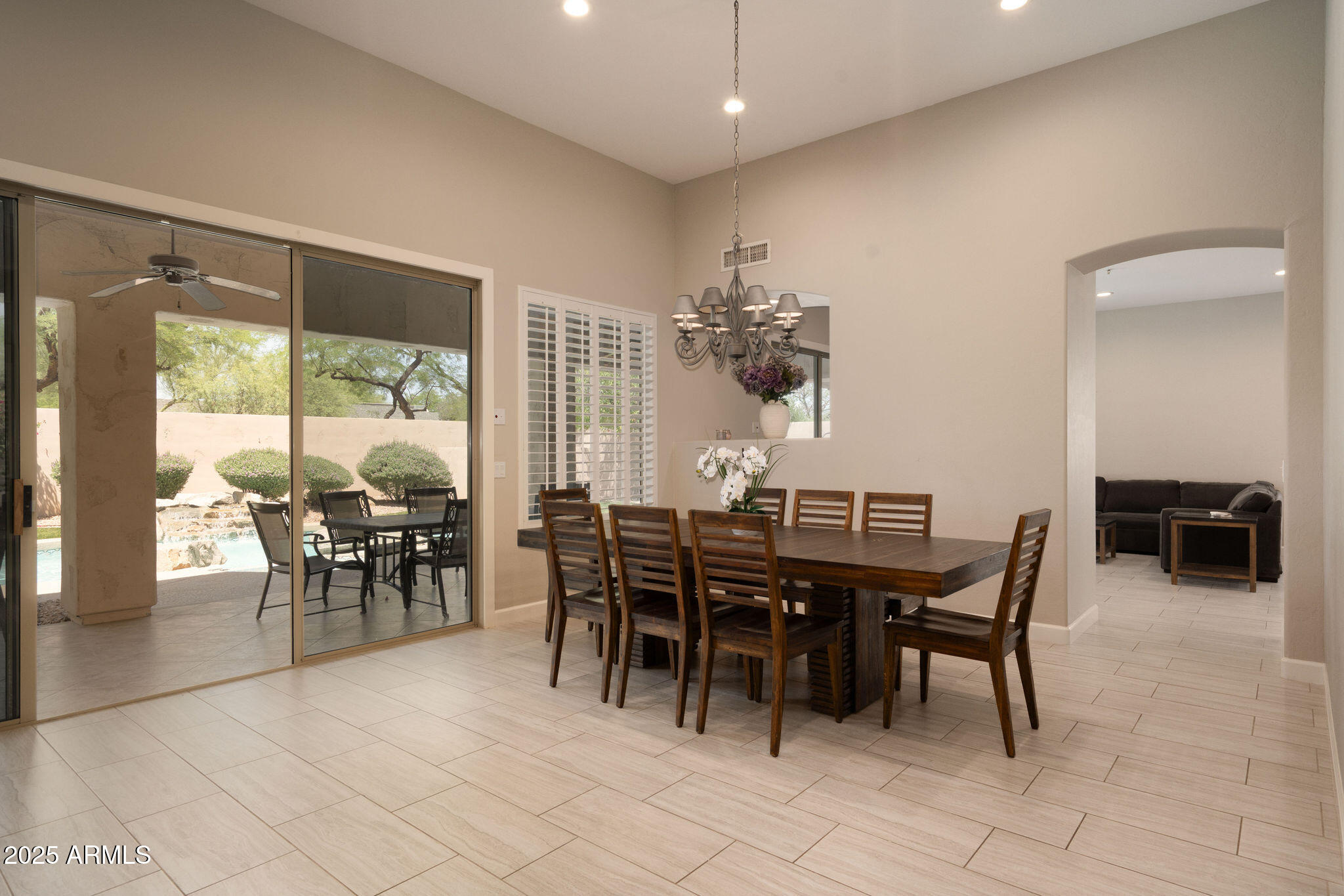 8036 E MERCER Lane