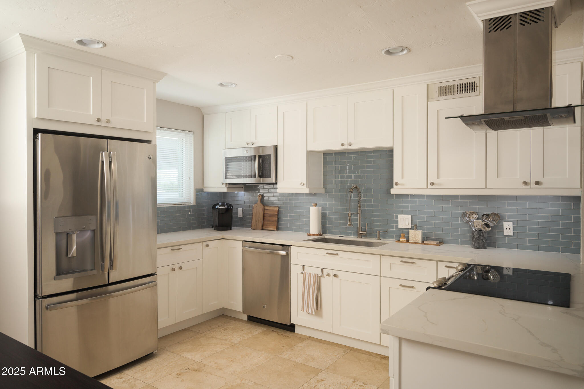 4118 E CALLE REDONDA, 77