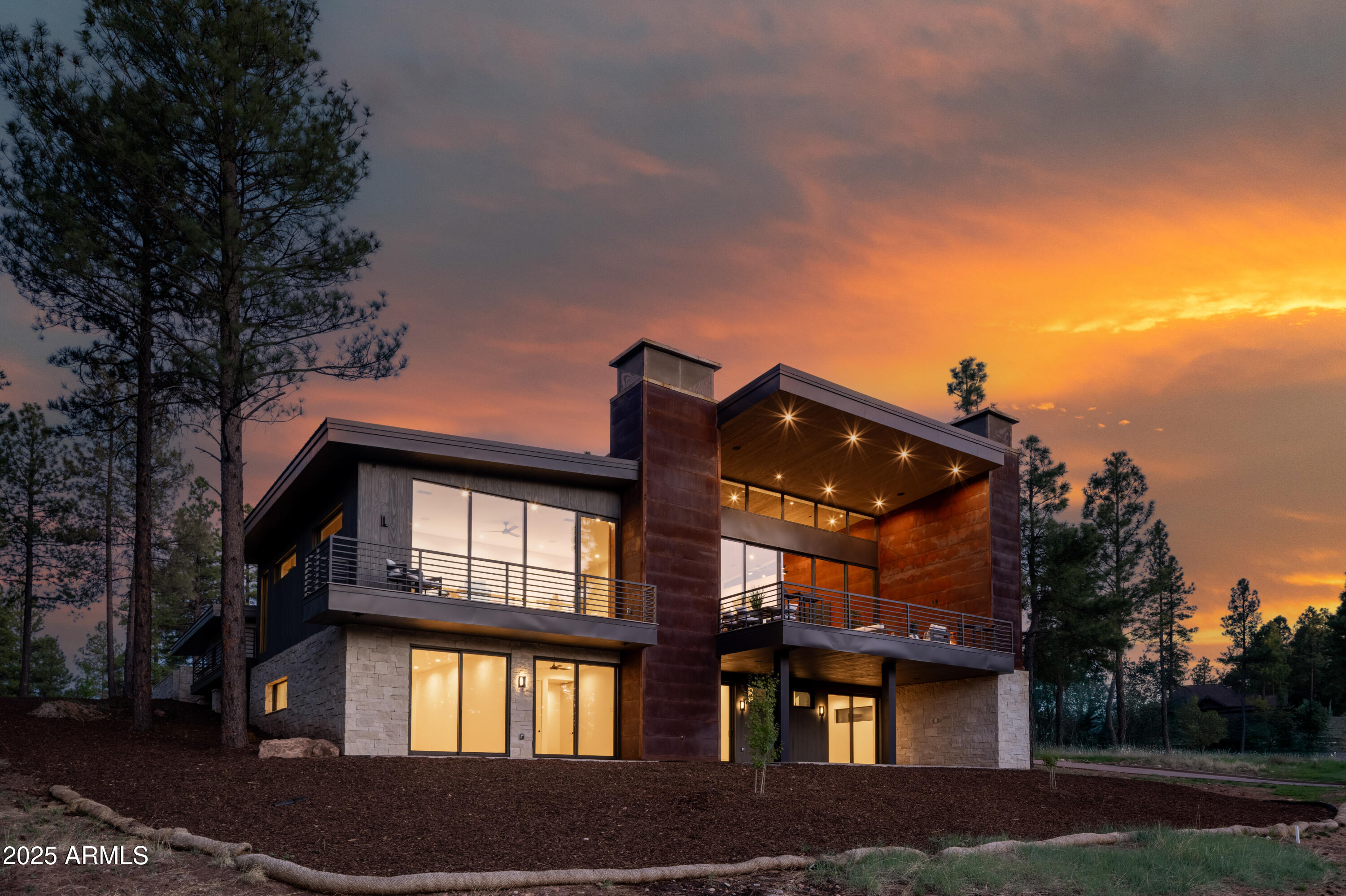 3699 S Woodland Hills Drive