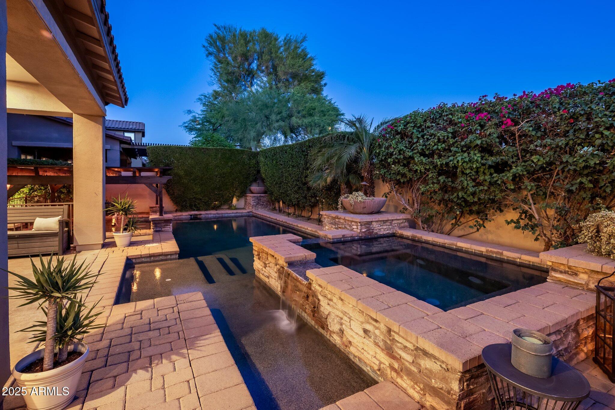 3741 E EMBER GLOW Way