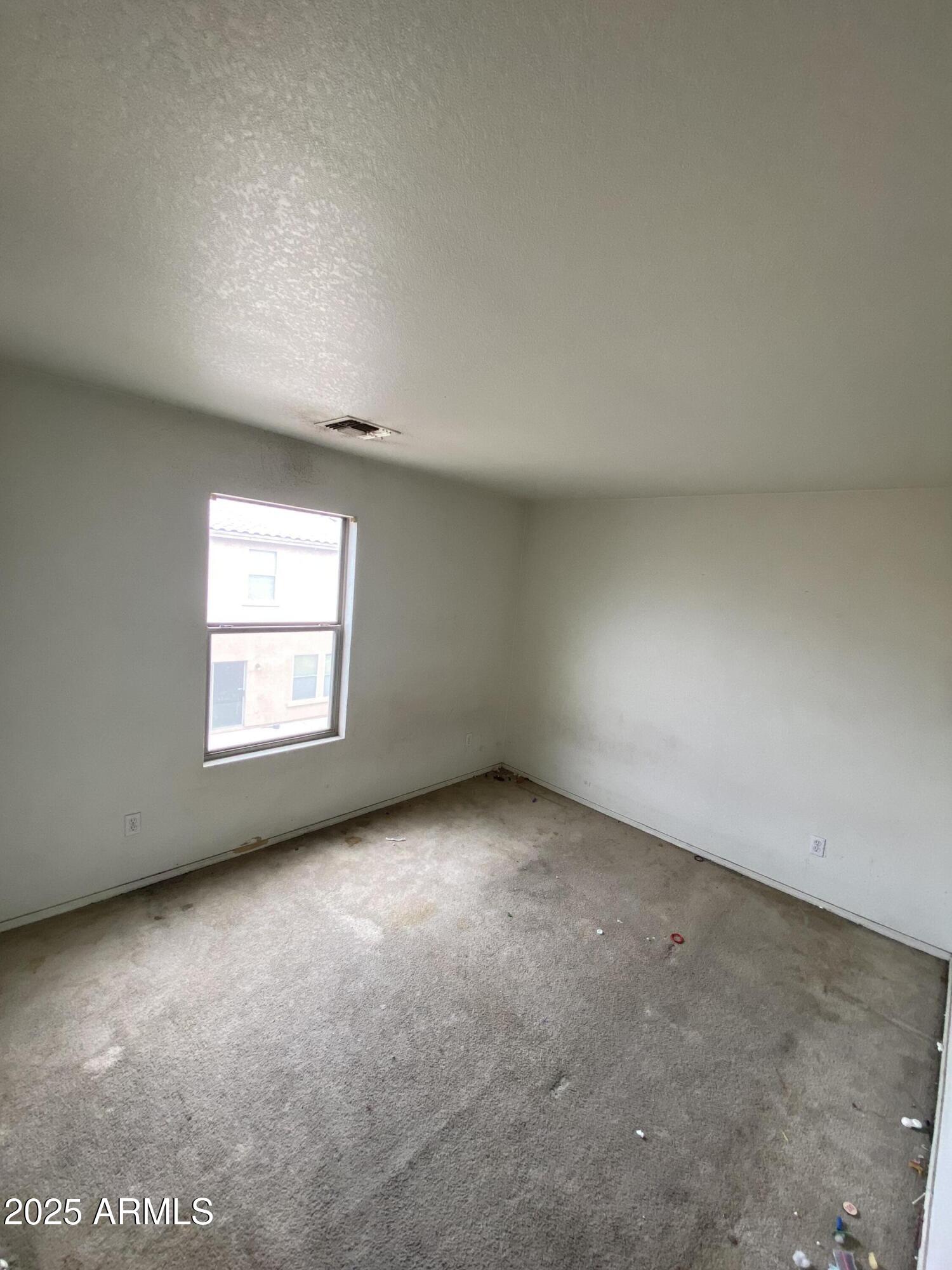 9456 W JAMESTOWN Road