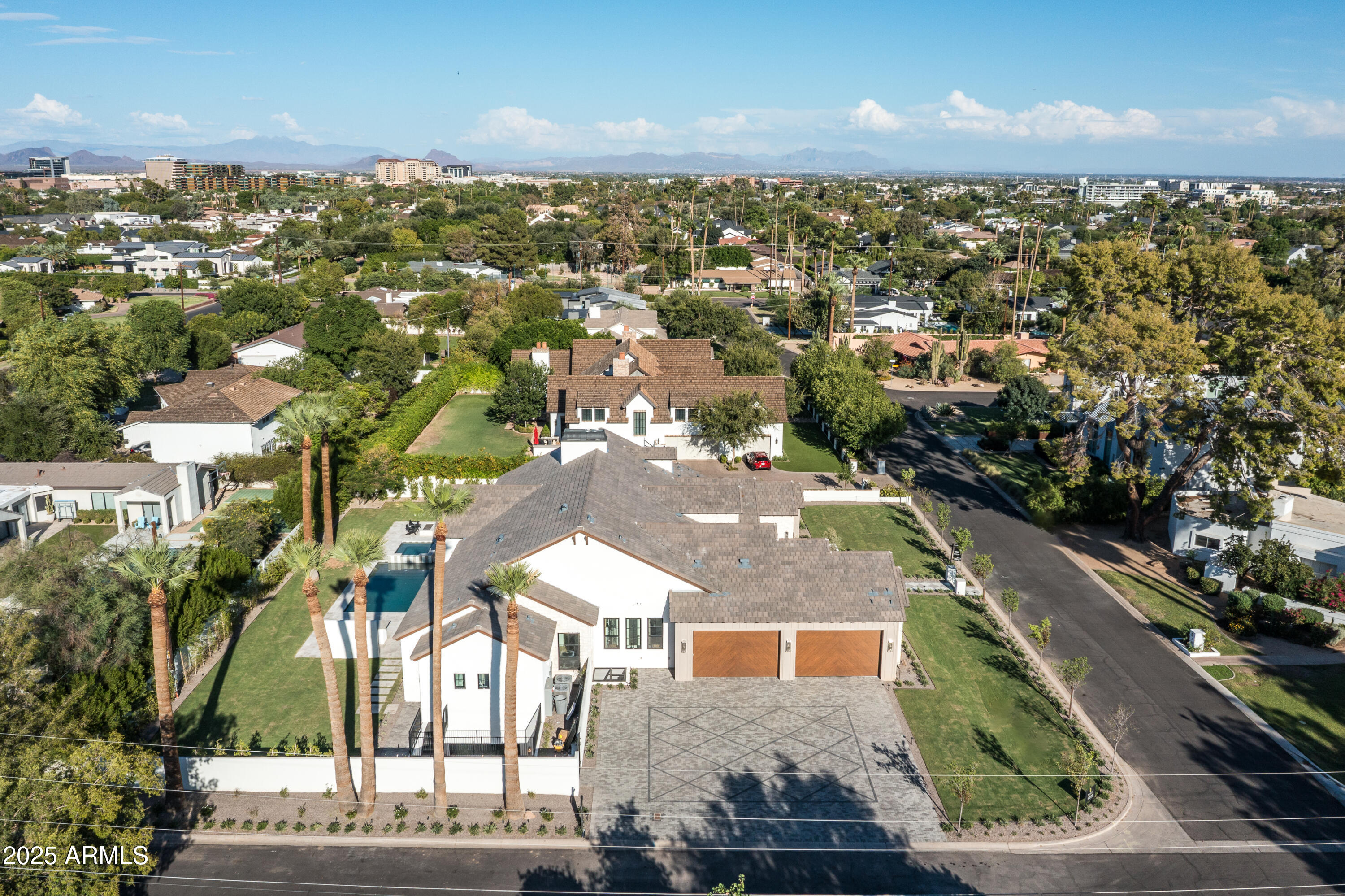 6302 E CALLE DEL NORTE