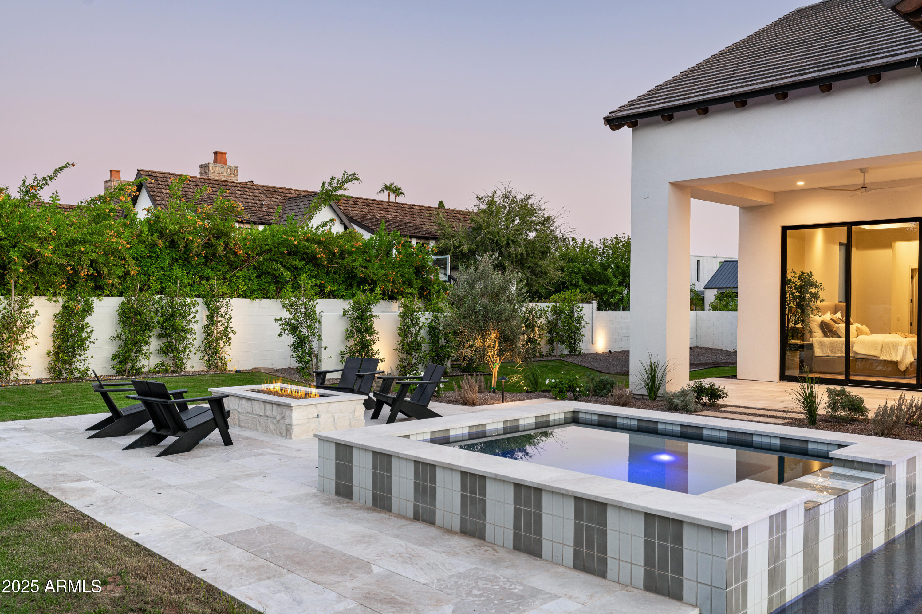 6302 E CALLE DEL NORTE