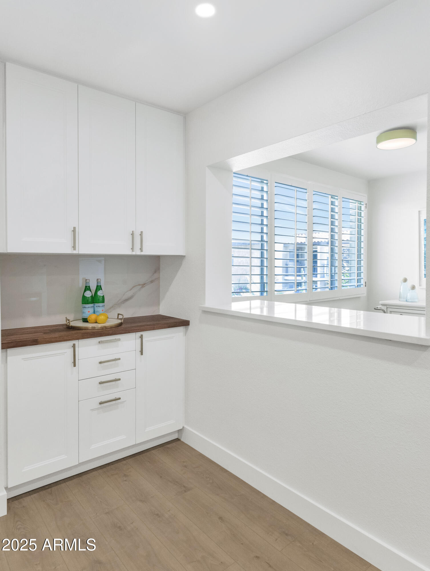 4201 E CAMELBACK Road, 70