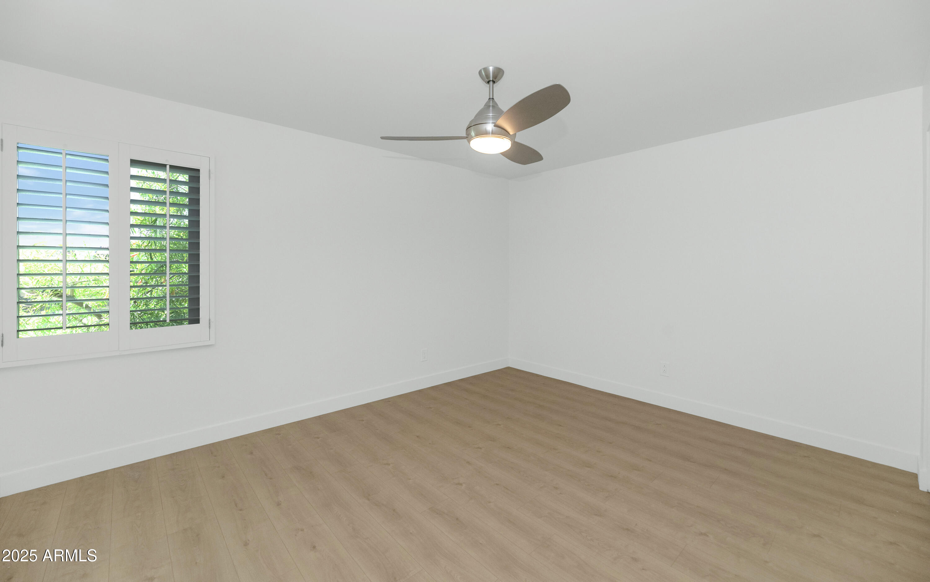 4201 E CAMELBACK Road, 70