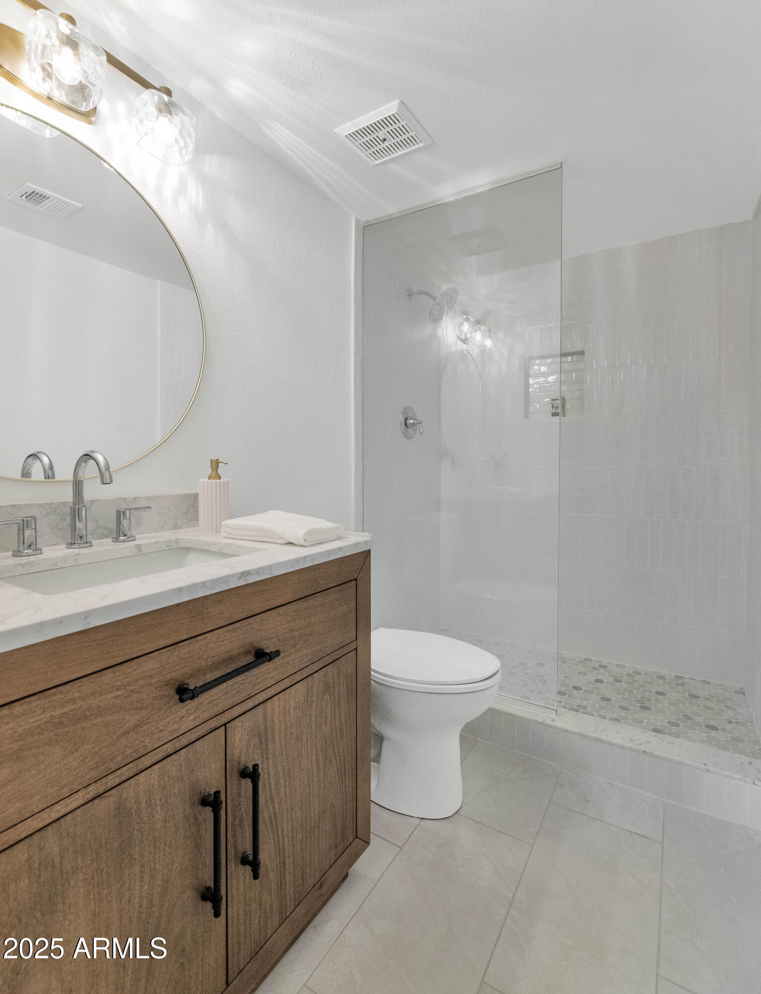 4201 E CAMELBACK Road, 70