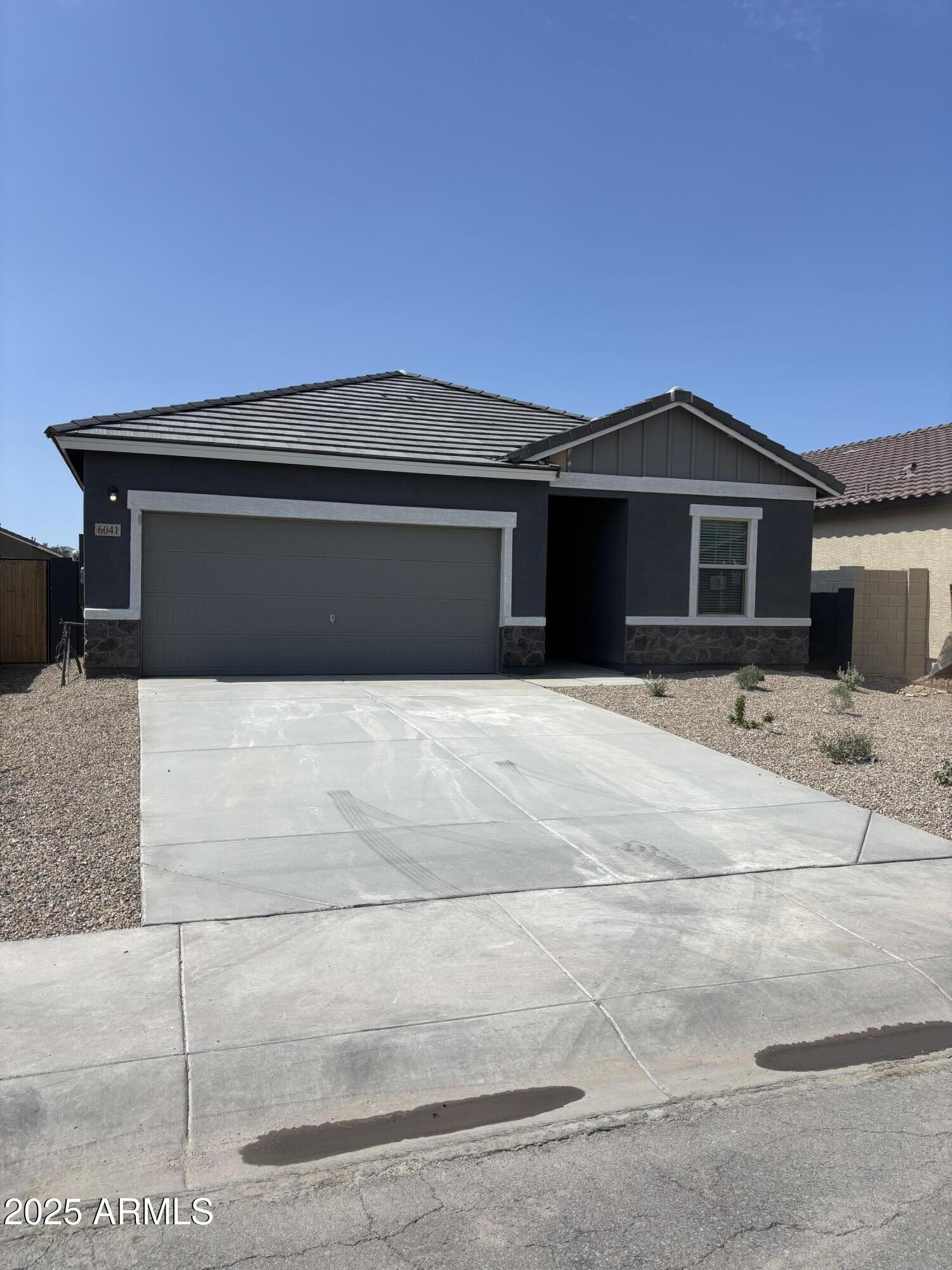 6041 E ARTEMIS Drive