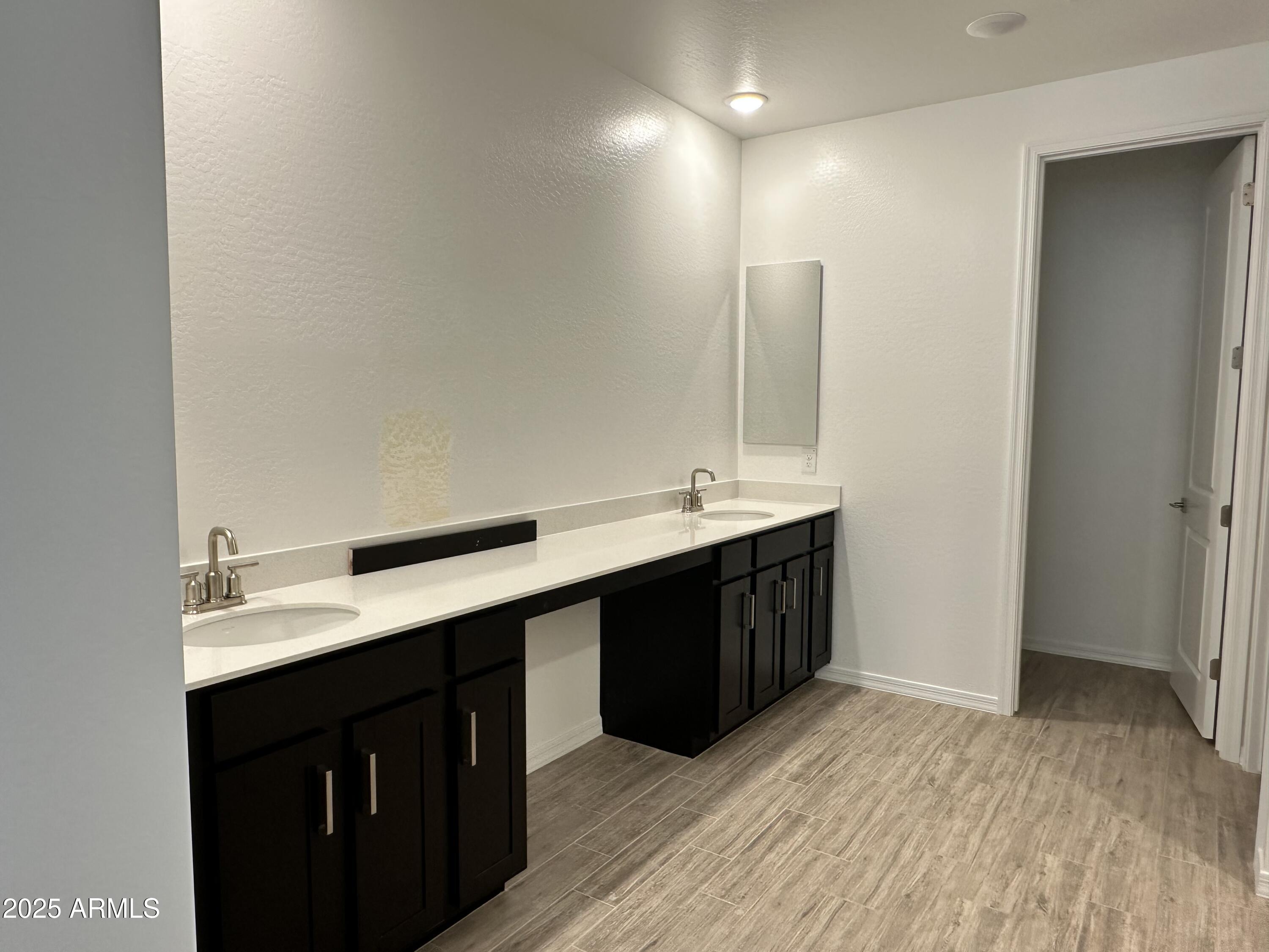 5610 W HOPI Trail