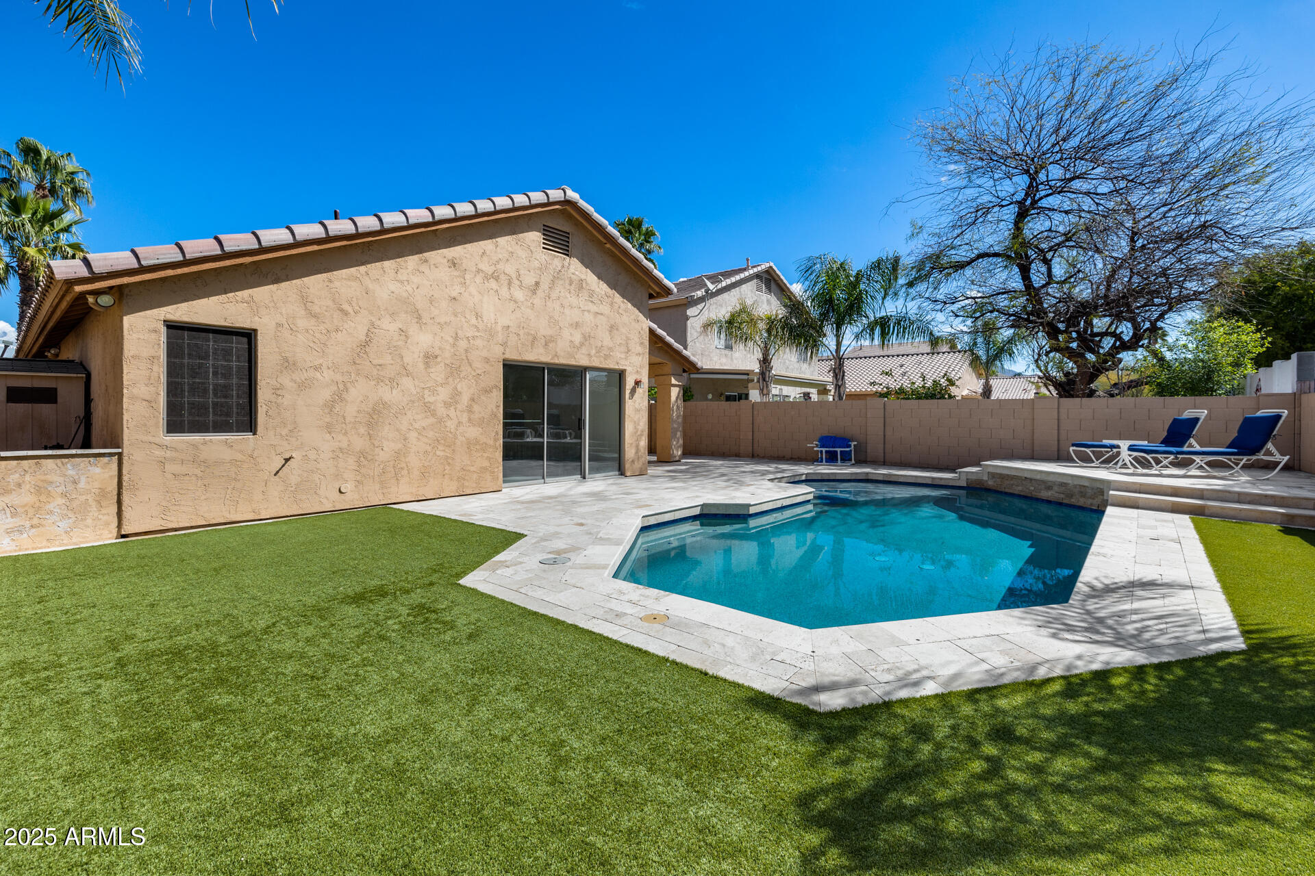 9631 E PALM RIDGE Drive