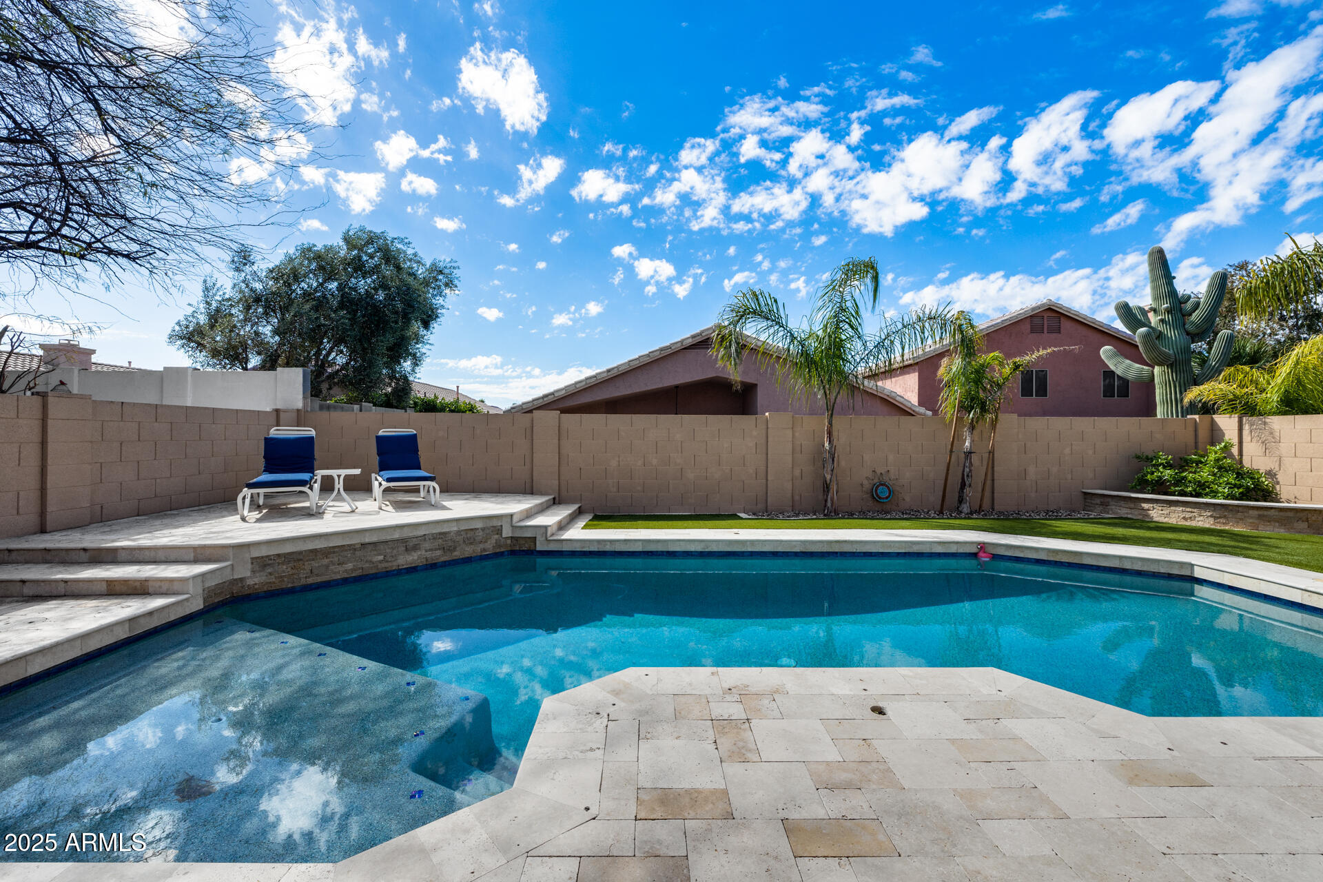 9631 E PALM RIDGE Drive