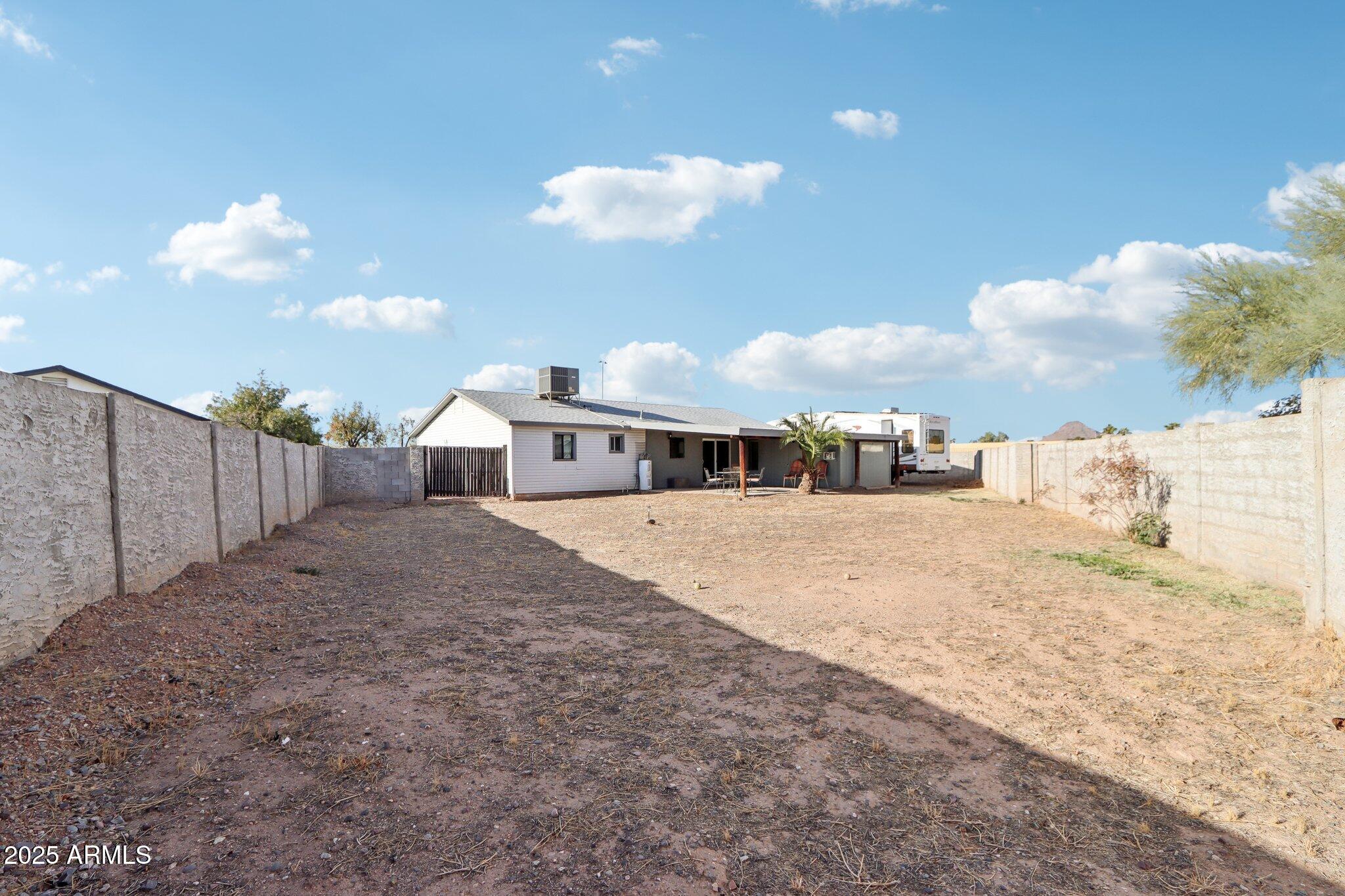 3410 E EVERETT Drive