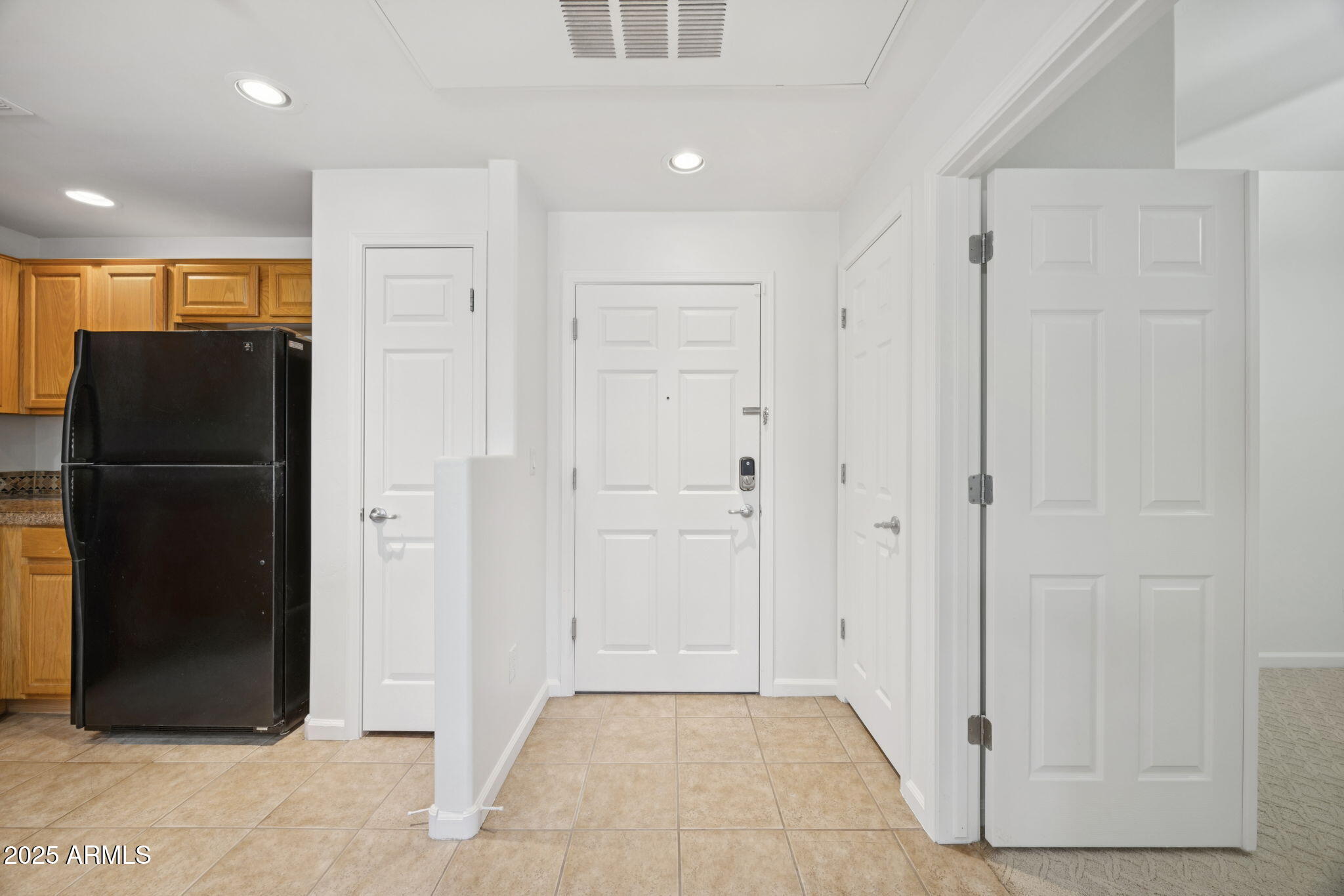 14000 N 94TH Street, 3198