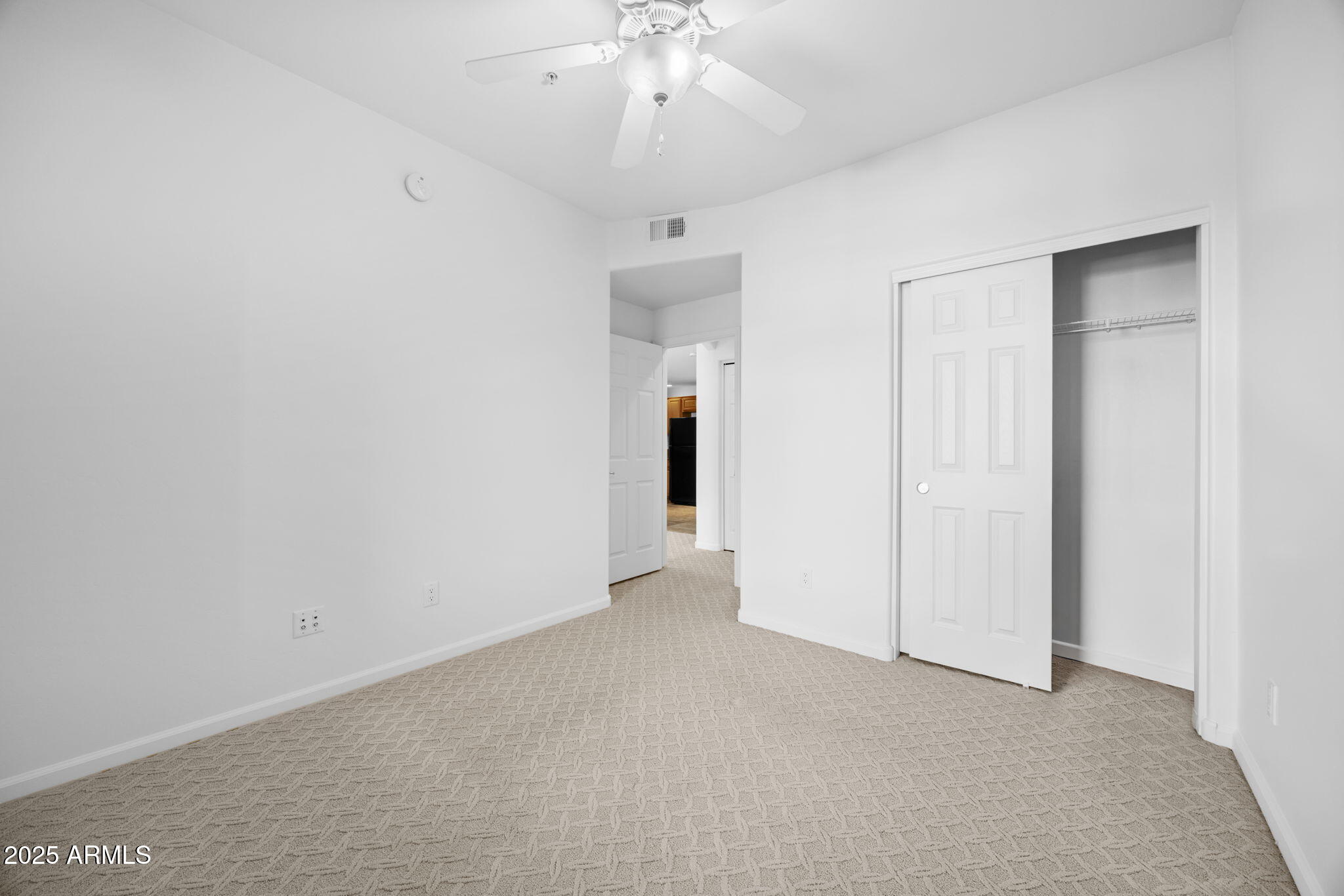 14000 N 94TH Street, 3198