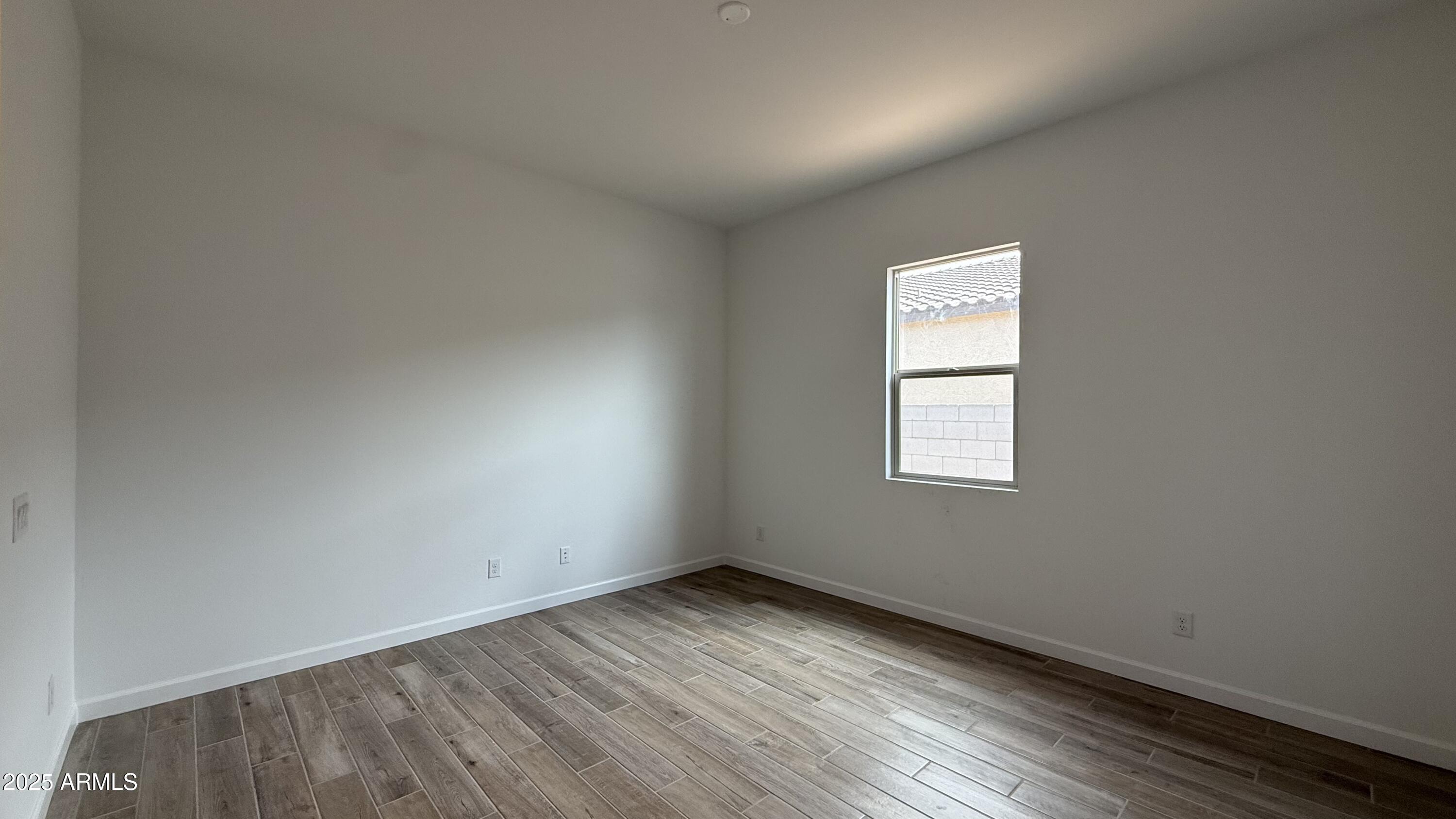 11410 E UTAH Avenue