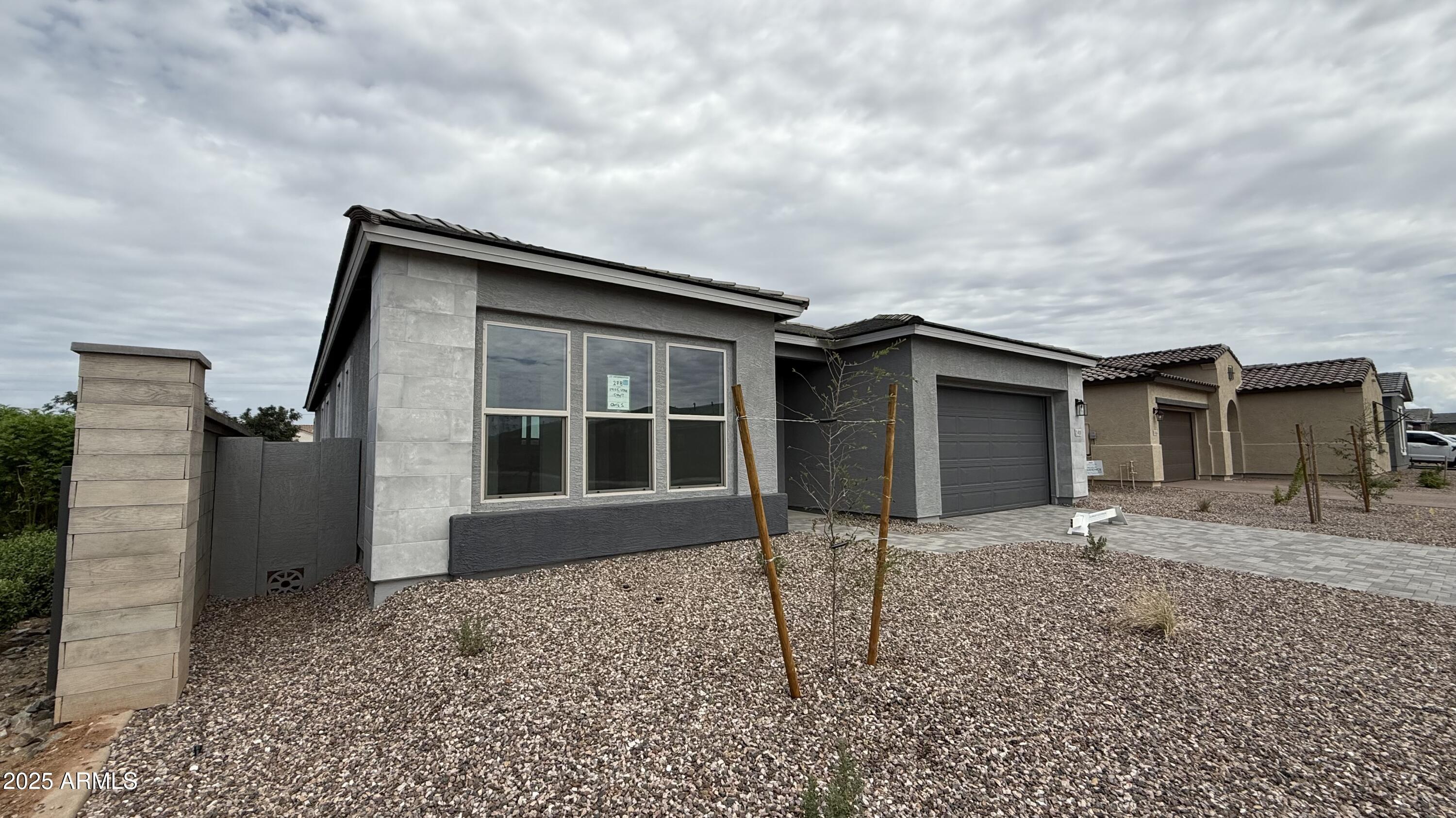 11410 E UTAH Avenue