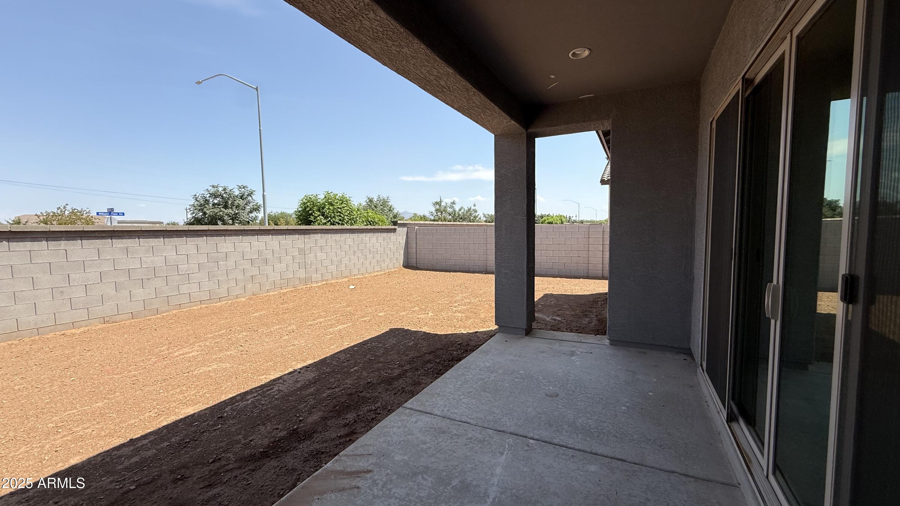 11410 E UTAH Avenue