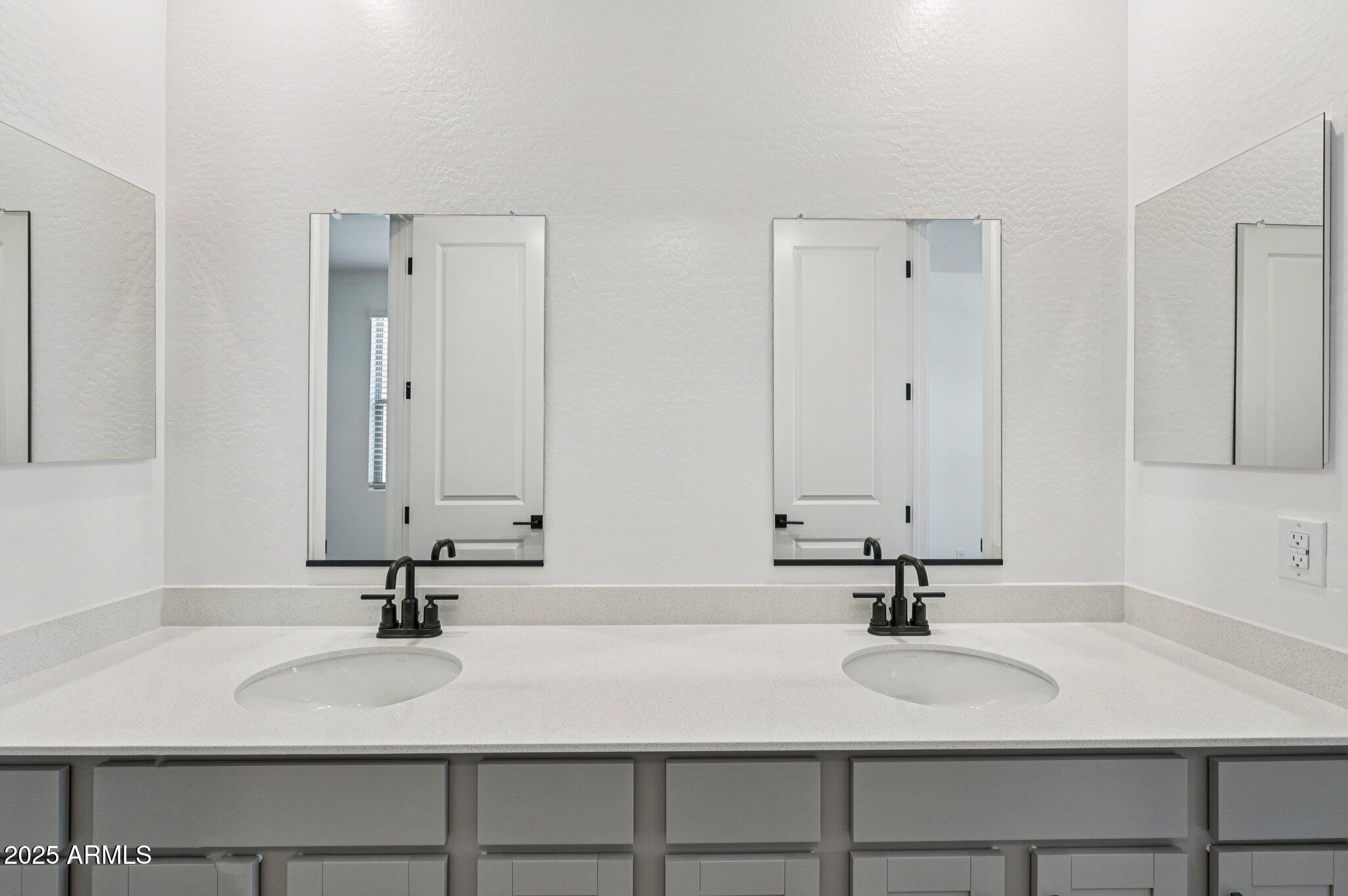 15794 W CHERYL Drive