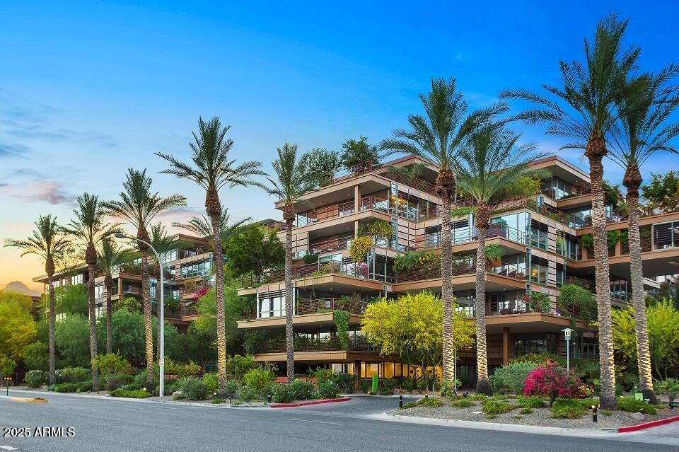 7151 E RANCHO VISTA Drive, 6002