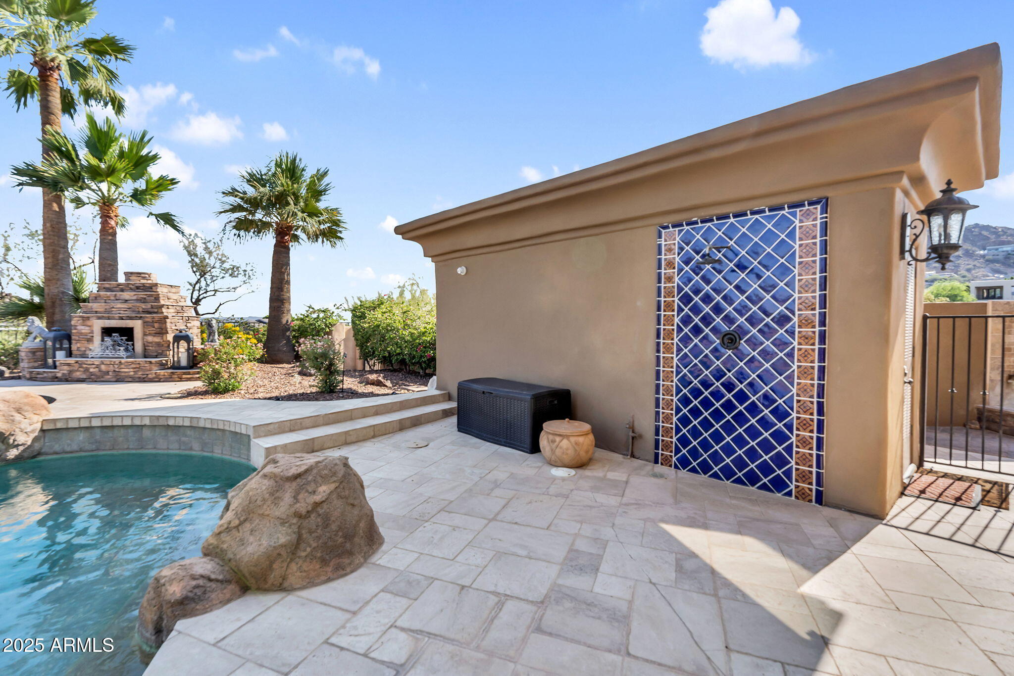 7000 N 47TH Street