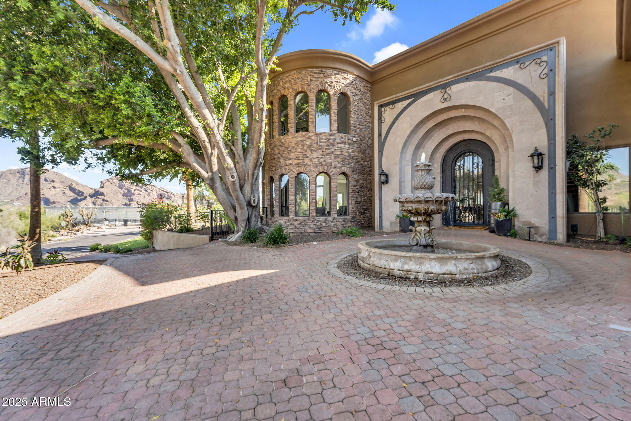 7000 N 47TH Street