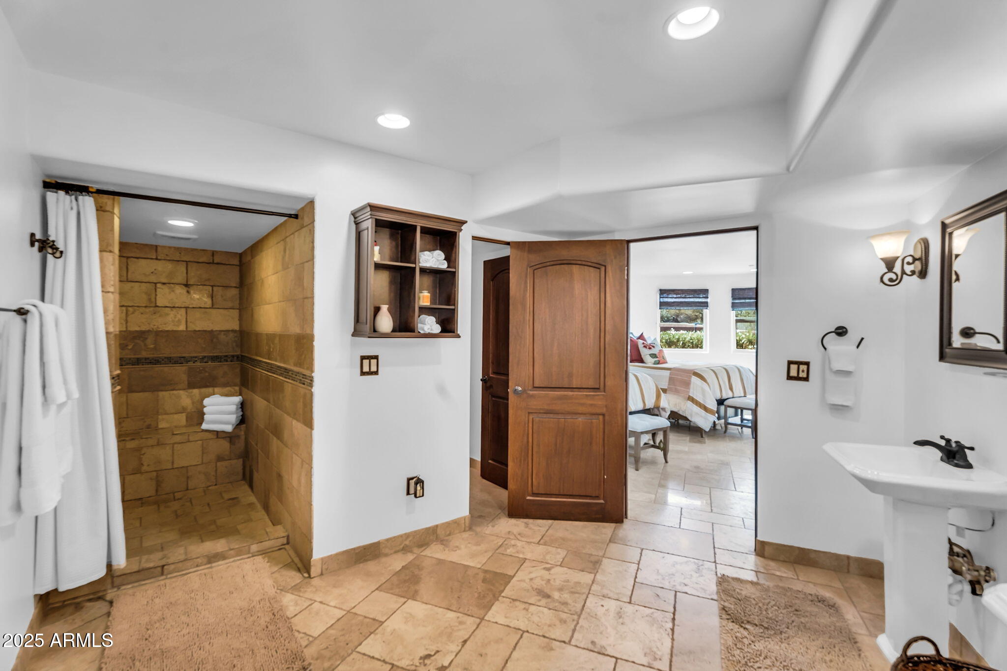 7000 N 47TH Street