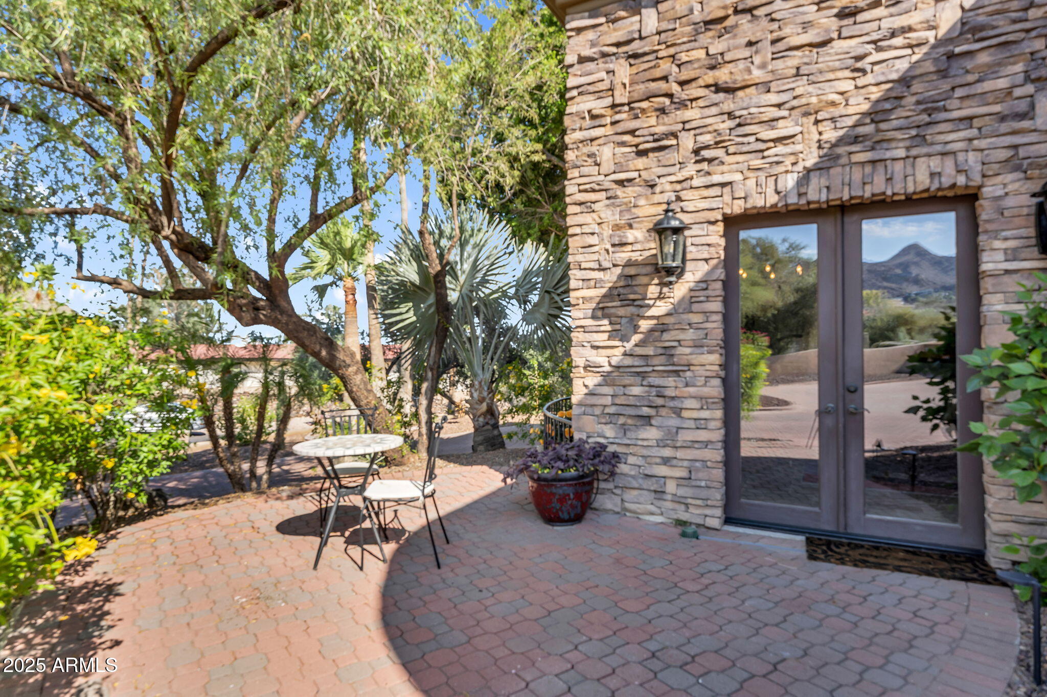 7000 N 47TH Street