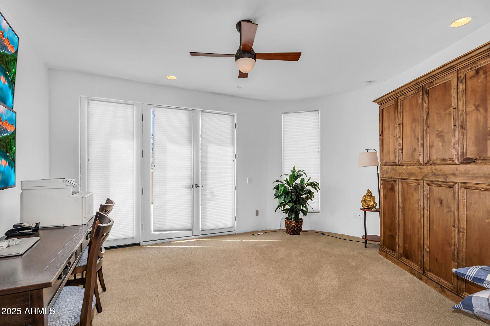 7000 N 47TH Street