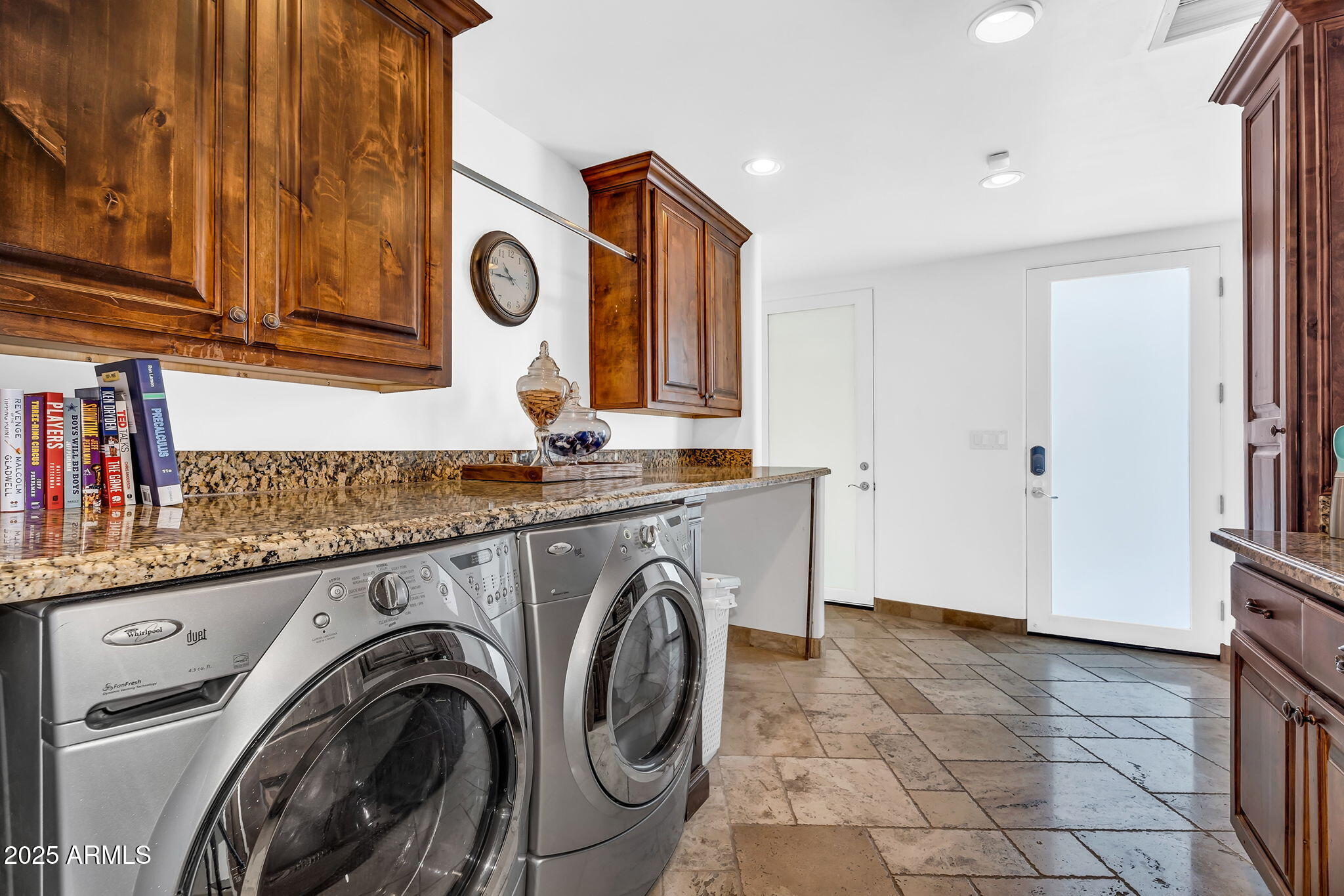 7000 N 47TH Street