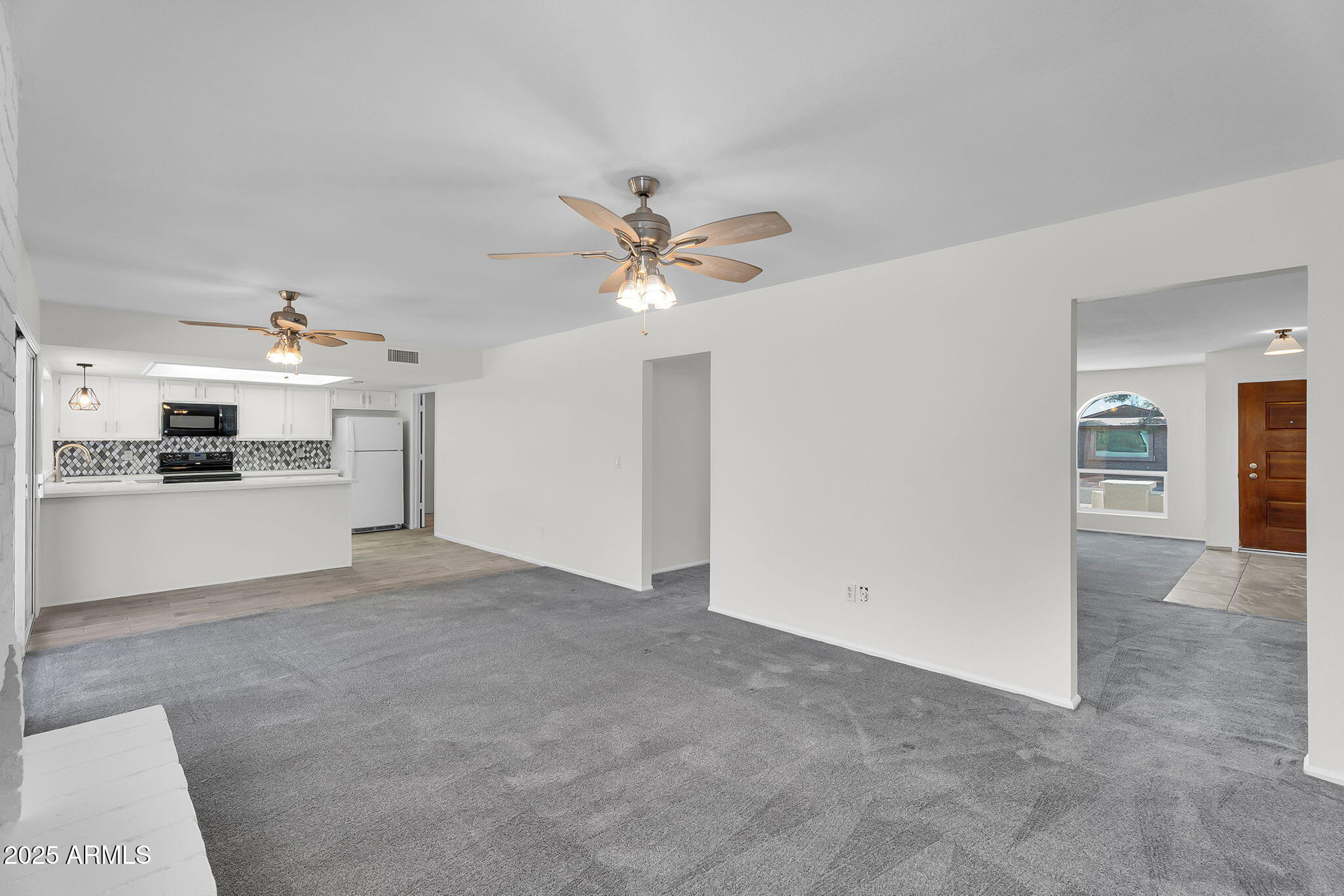 3514 W HELENA Drive