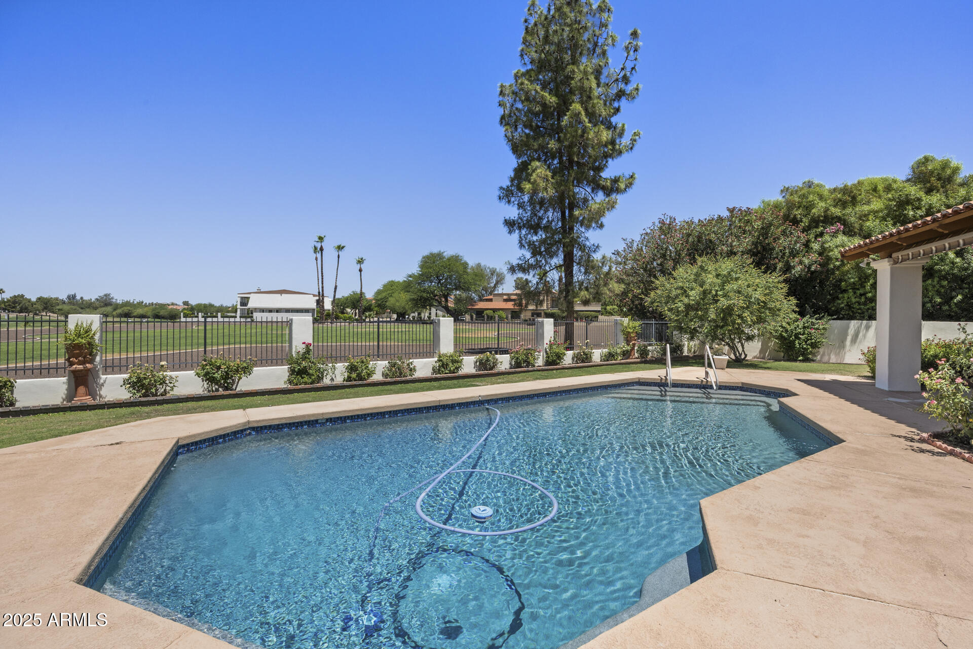 5538 E TURQUOISE Avenue