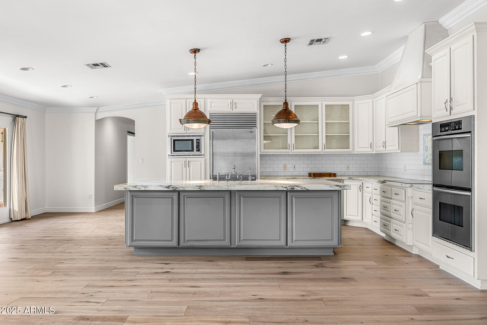 6231 E CALLE CAMELIA