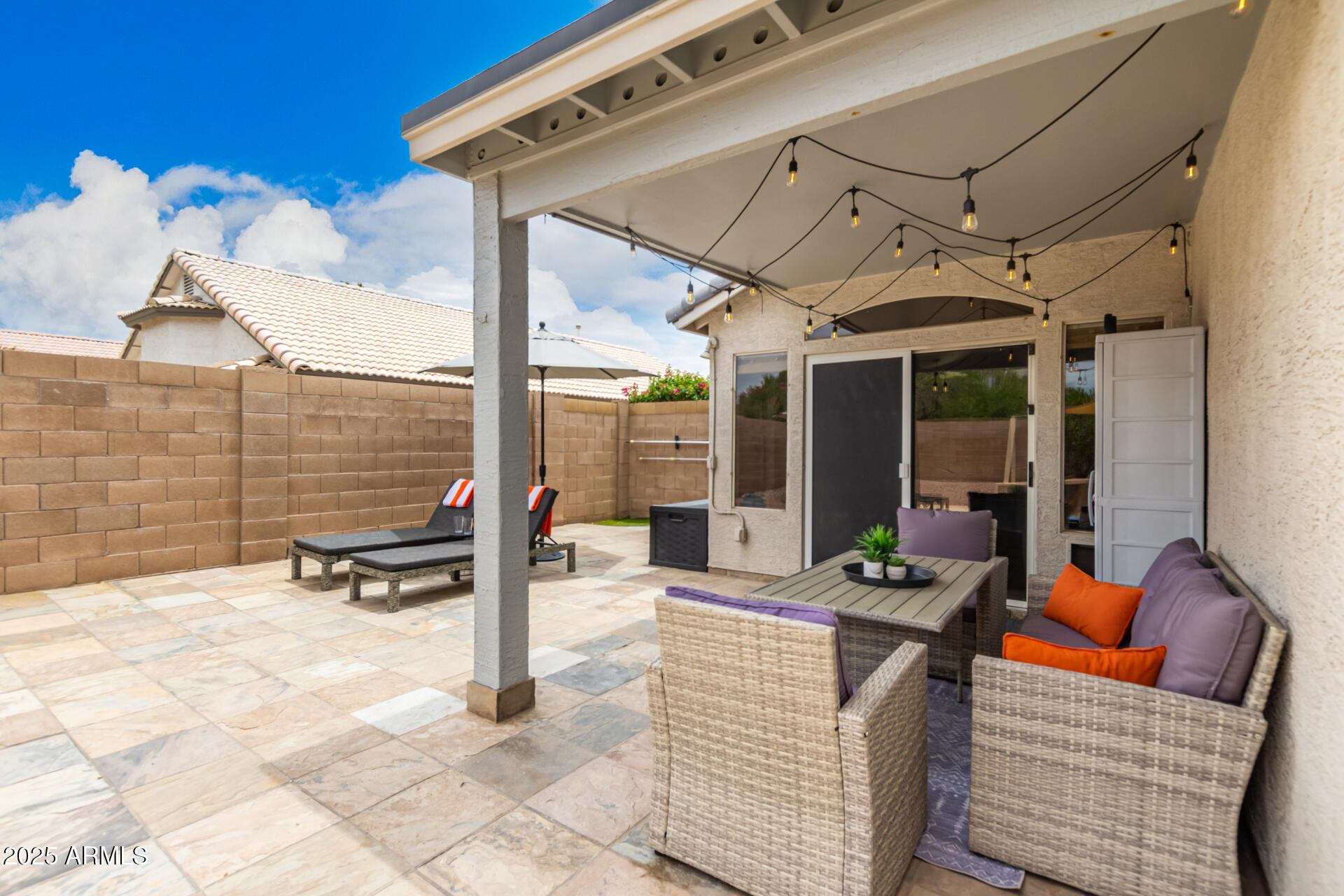 150 W VILLA THERESA Drive