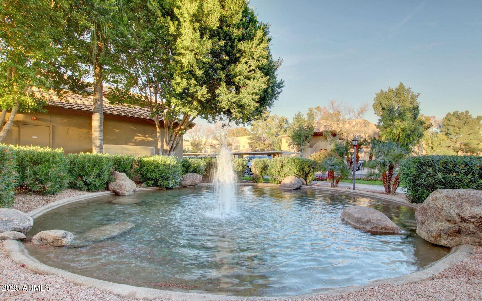 1825 W RAY Road W, 1054