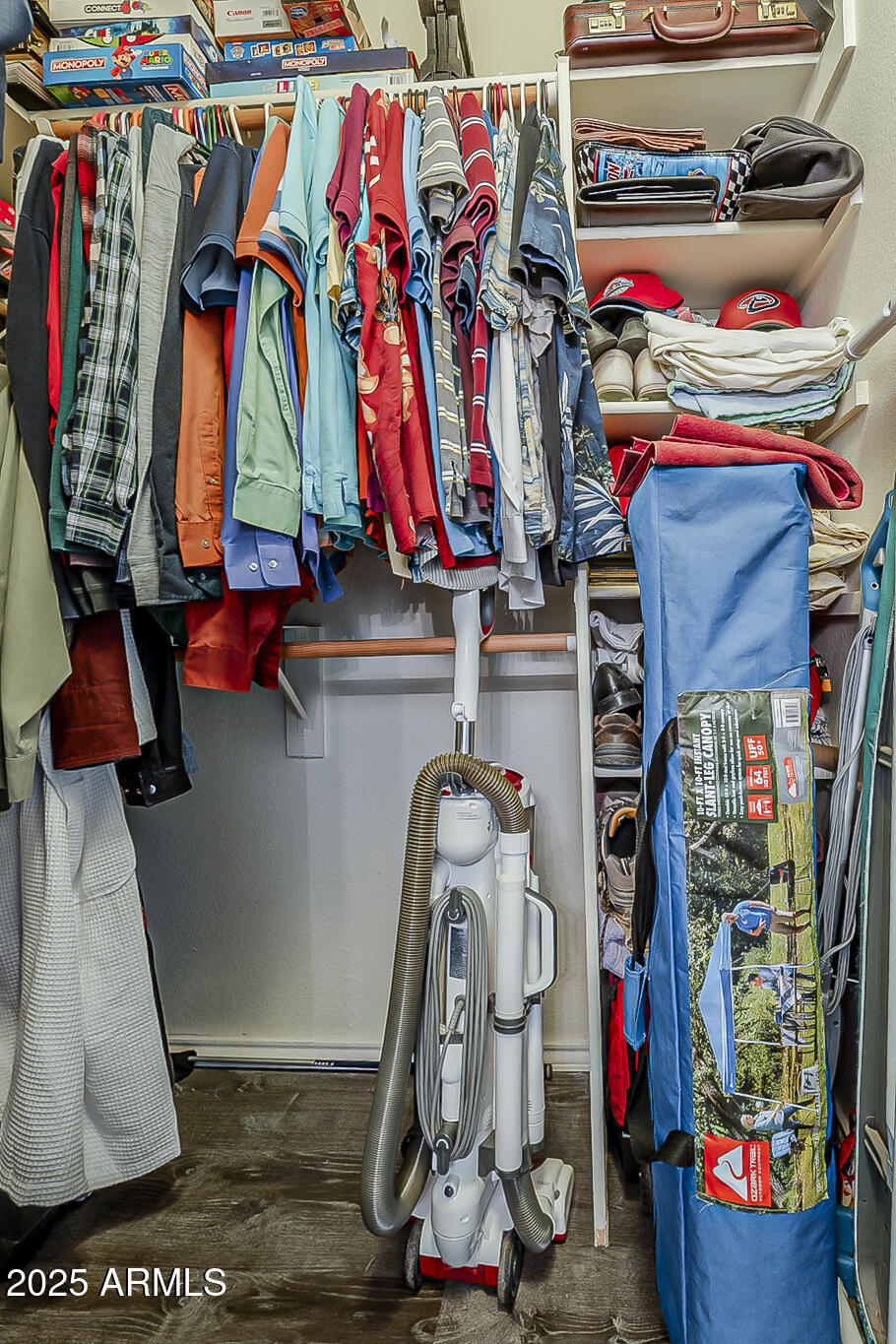 1825 W RAY Road W, 1054