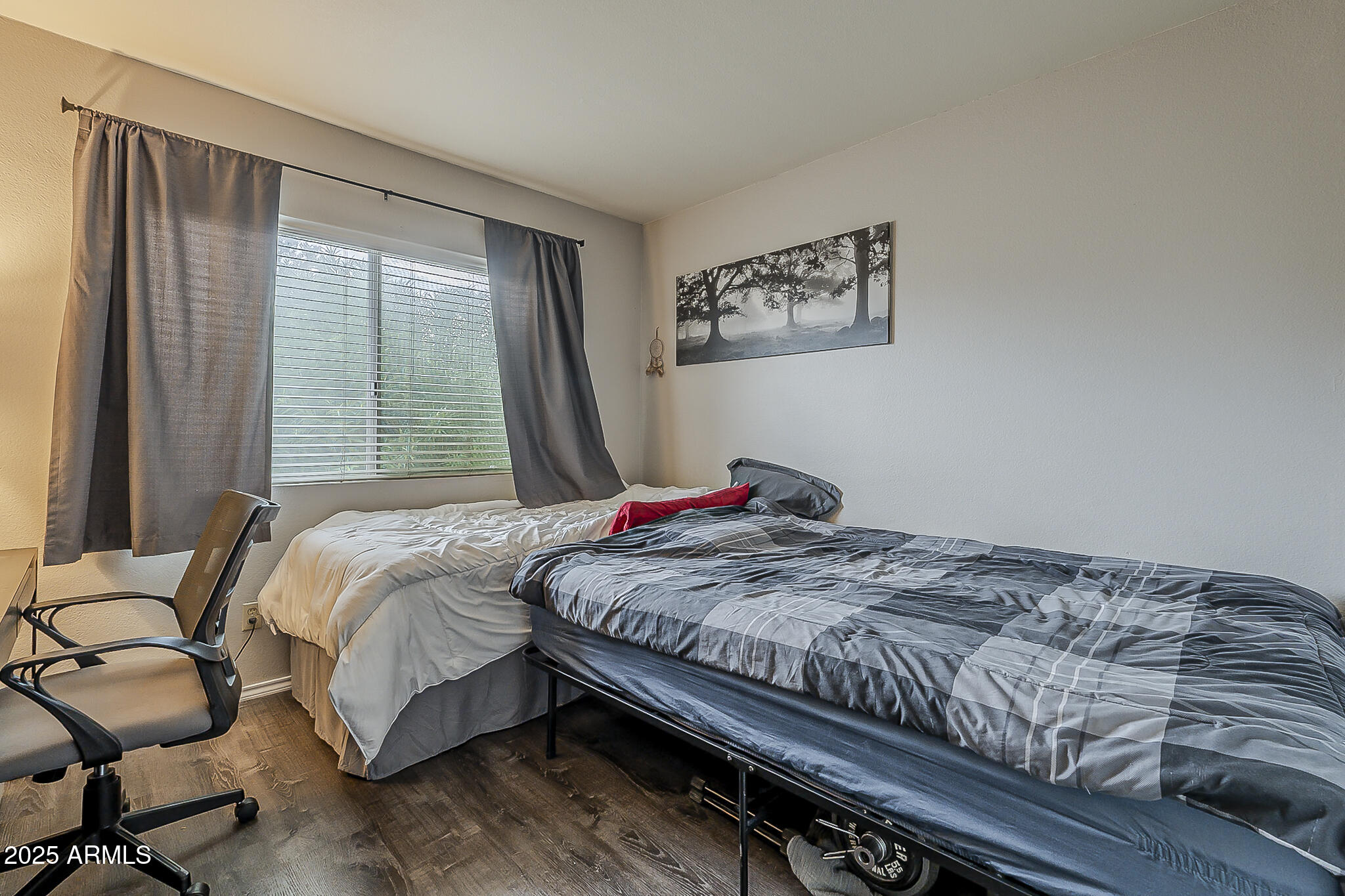 1825 W RAY Road W, 1054