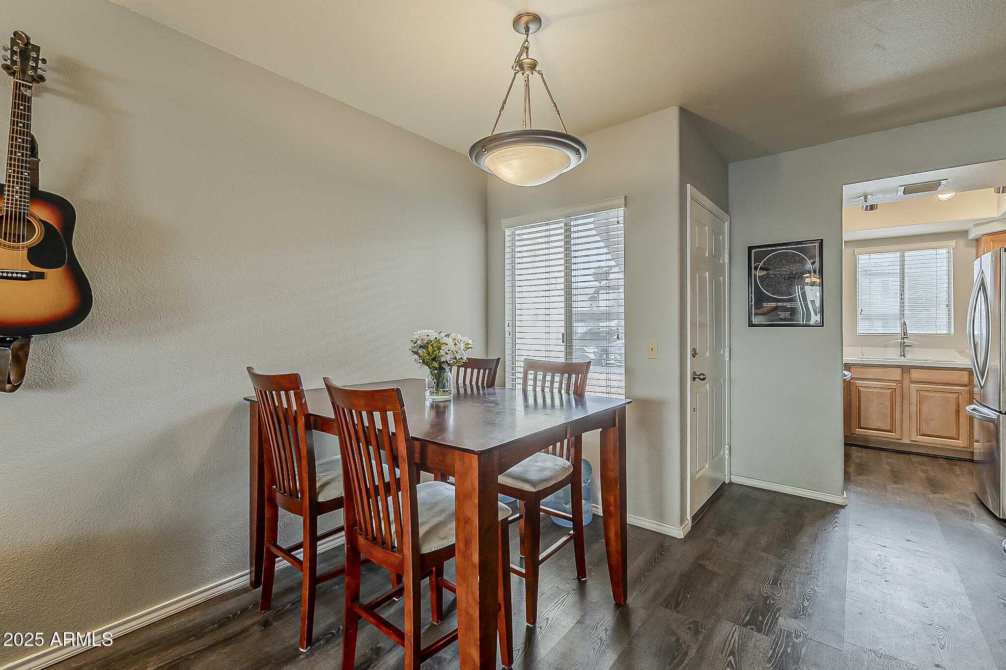 1825 W RAY Road W, 1054