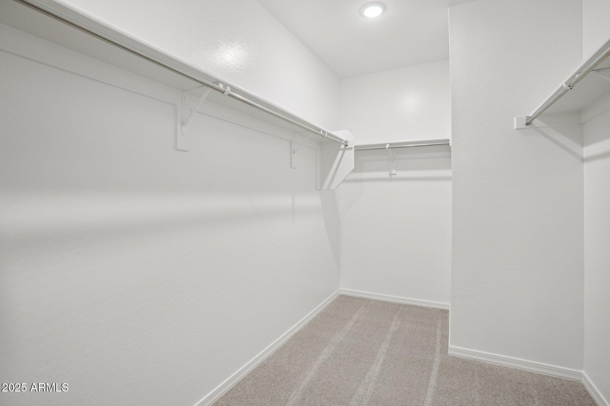 5528 W HOPI Trail