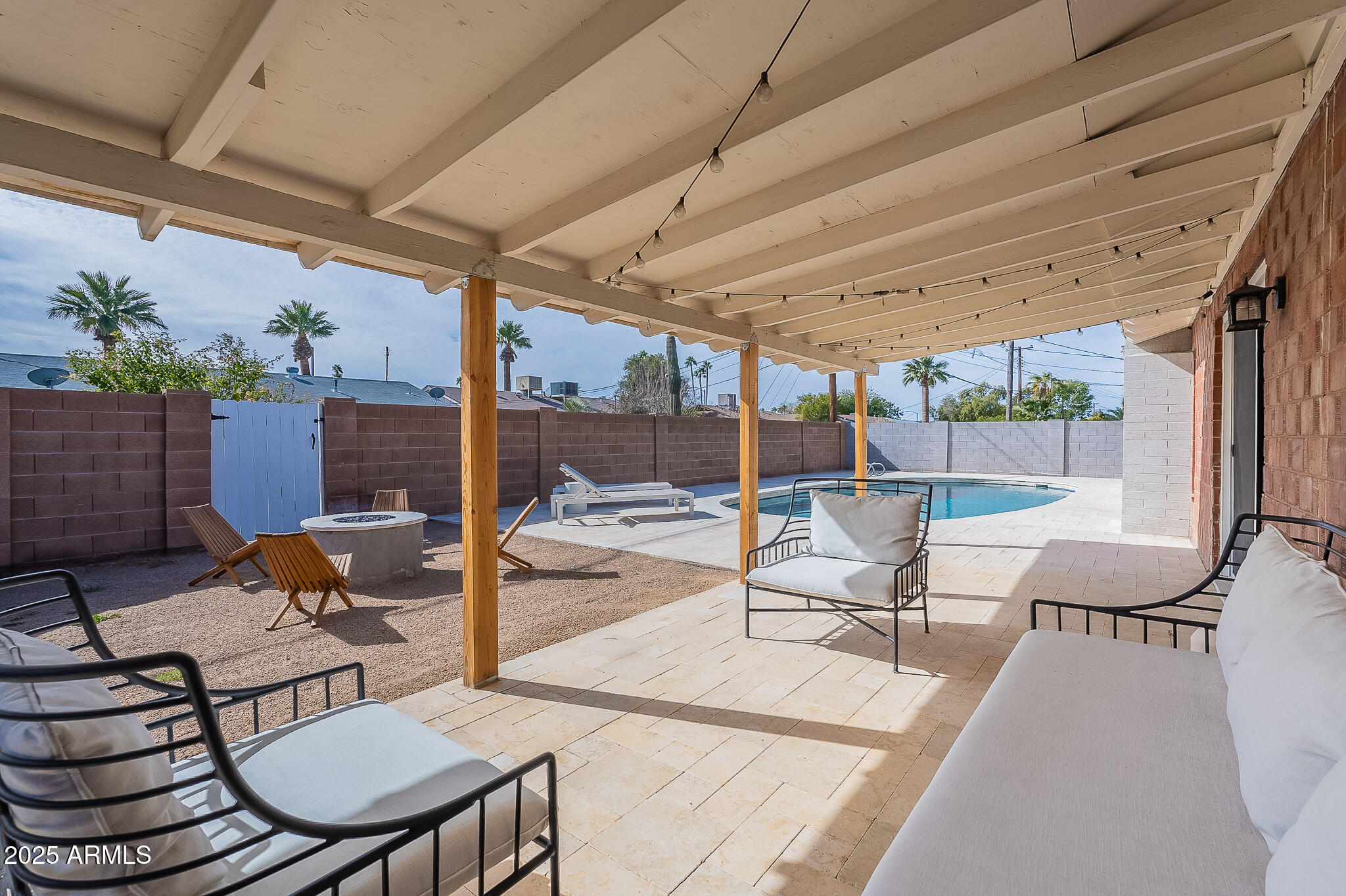 8337 E MONTEROSA Street