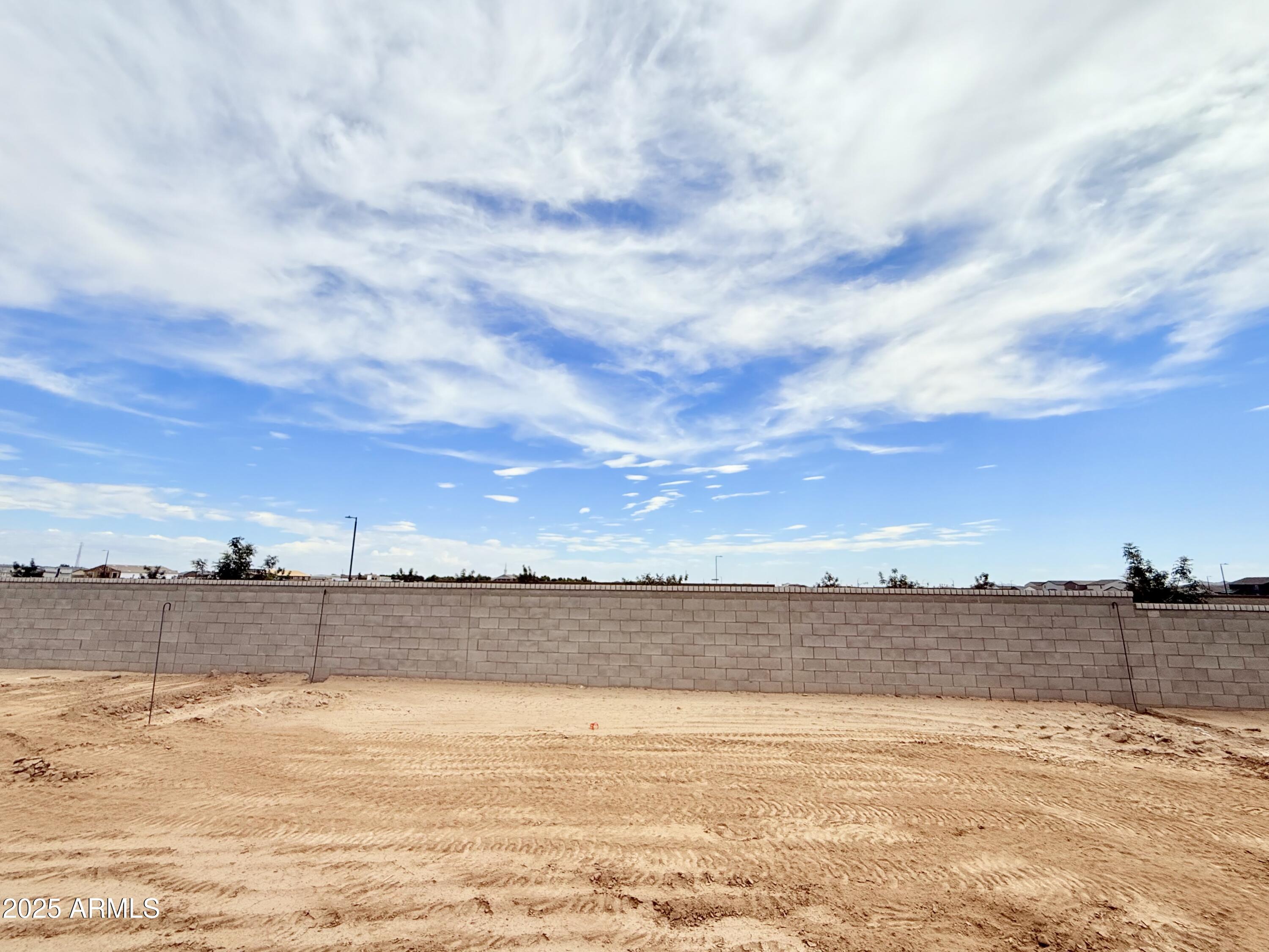 2397 E HOMESTEADER Road