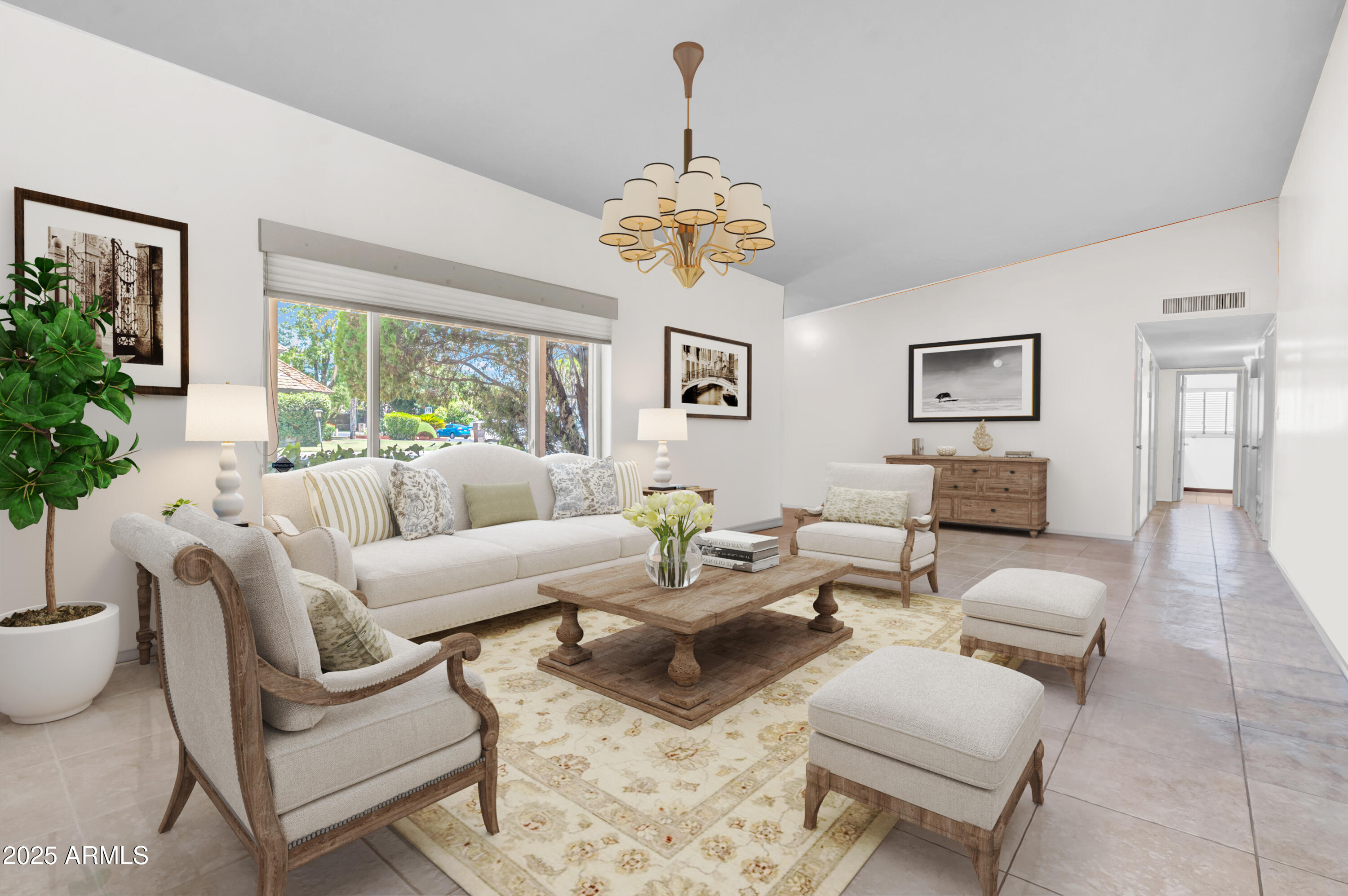 201 W GARDENIA Drive