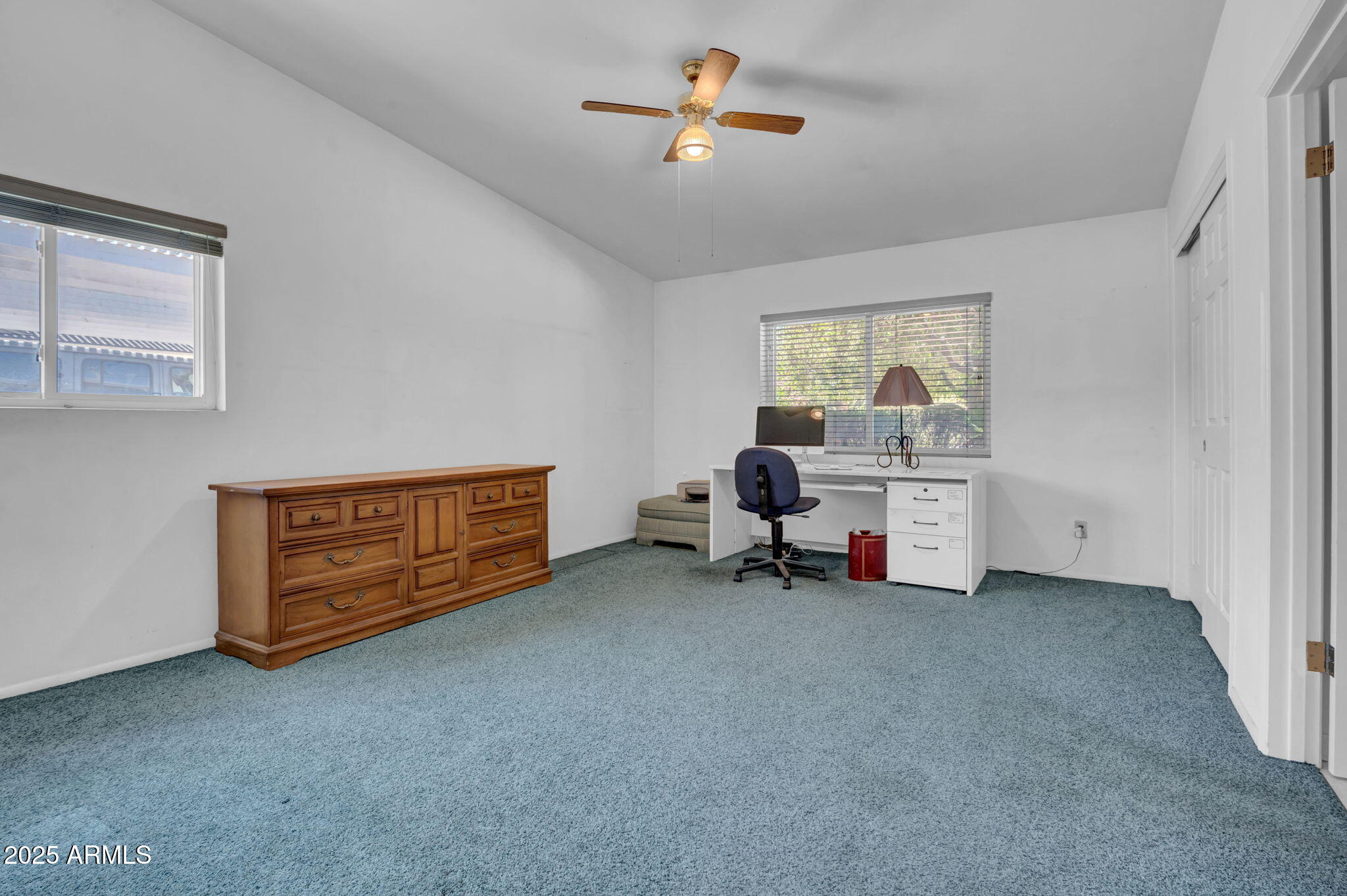201 W GARDENIA Drive