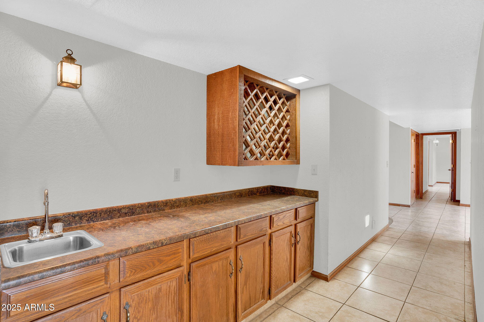 10637 W MISSOURI Avenue