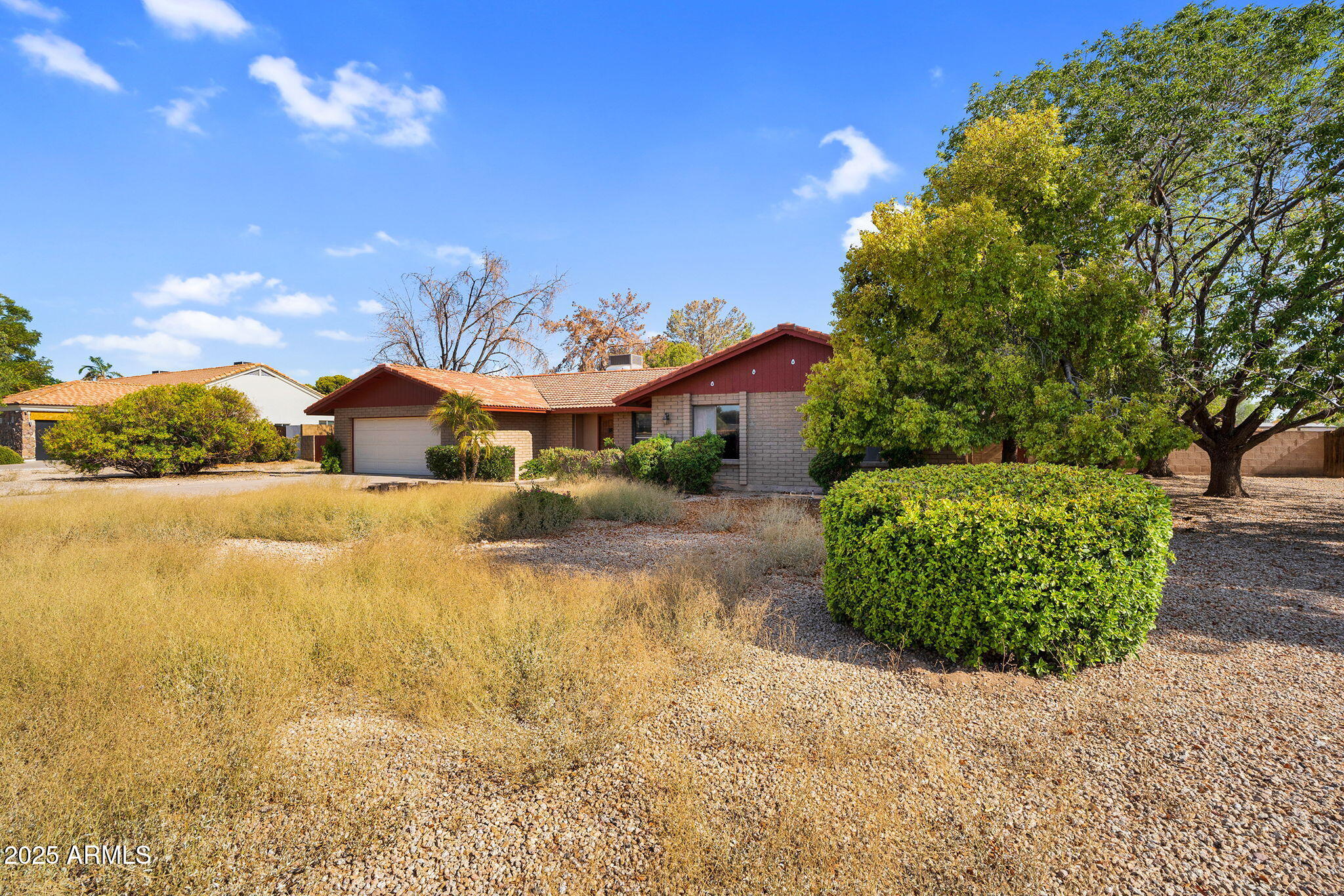 10637 W MISSOURI Avenue