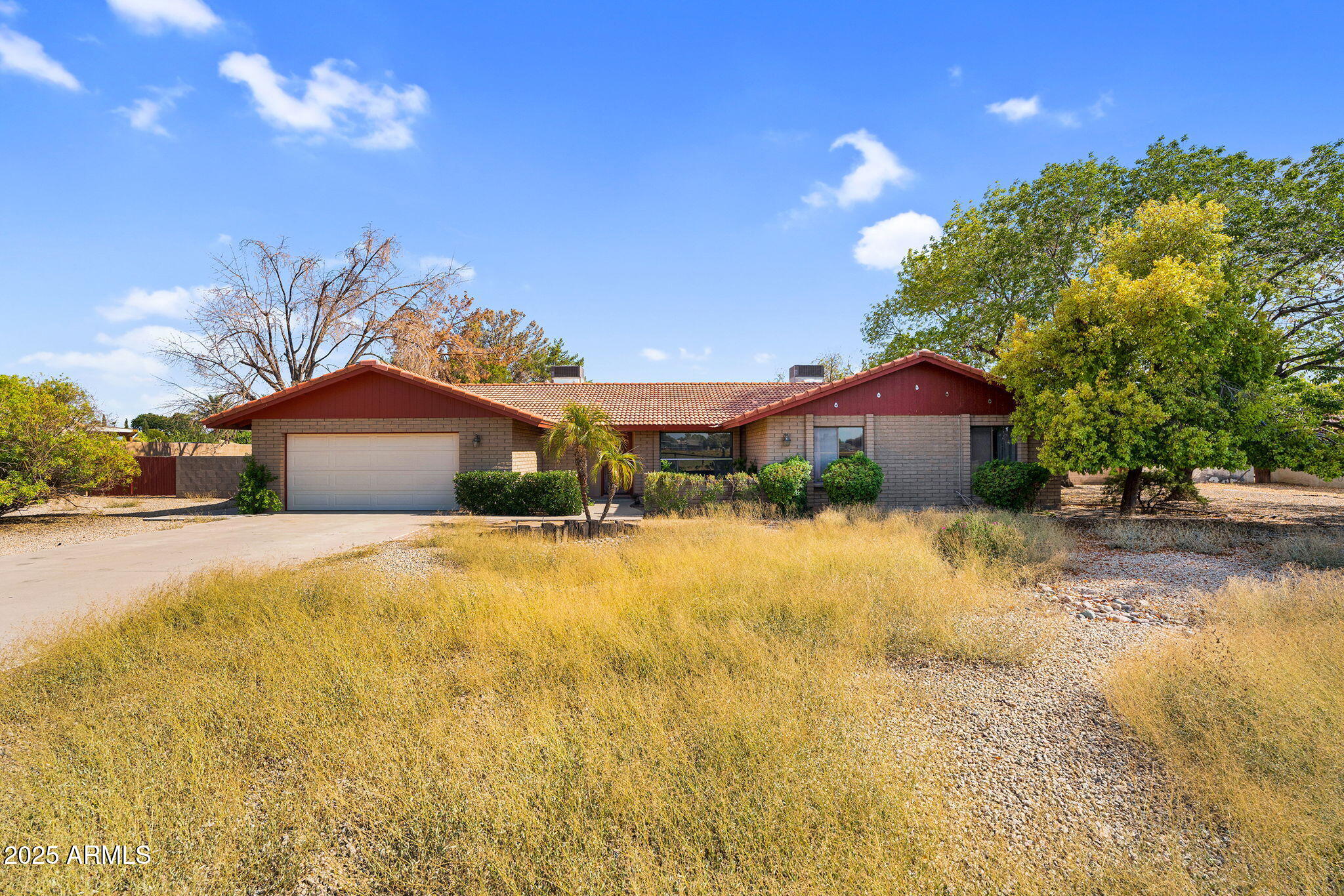 10637 W MISSOURI Avenue